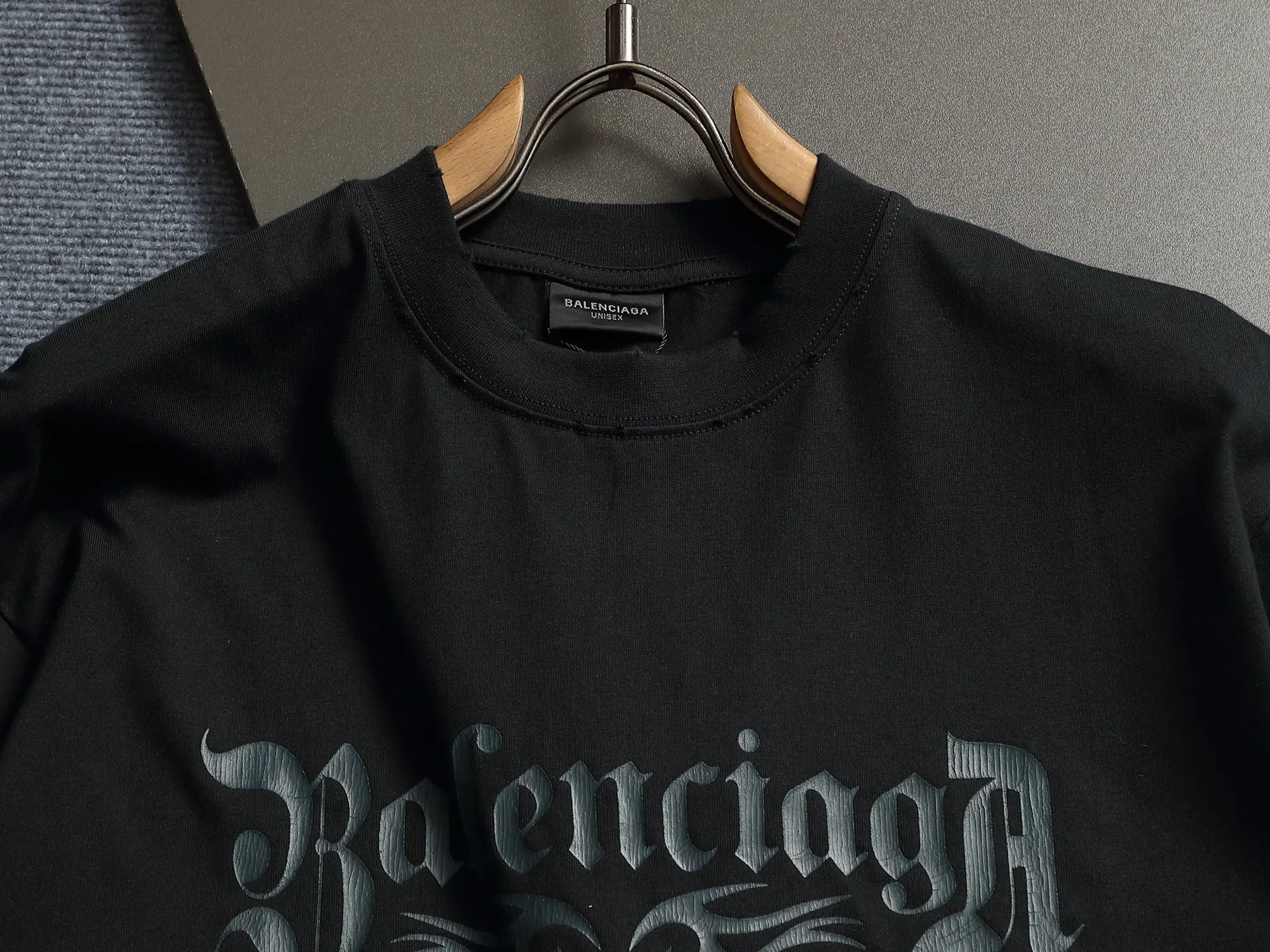 Balenciaga 黑色 Logo 短袖T恤