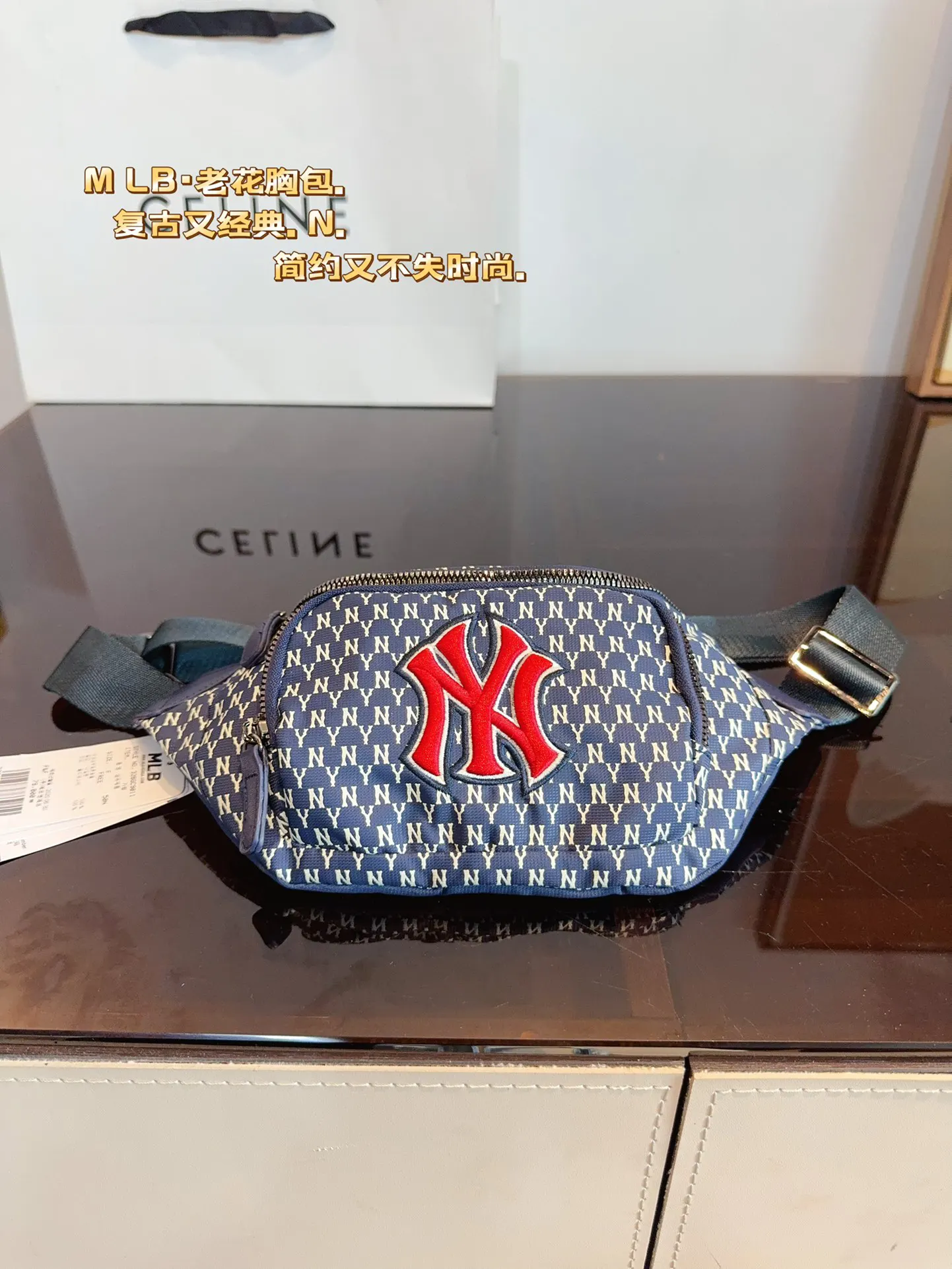 帆布 布 MLB 提花腰包 男女通用的一款 质量 休闲腰包款