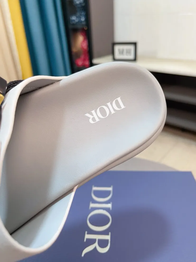 Dior 皮革 平底鞋