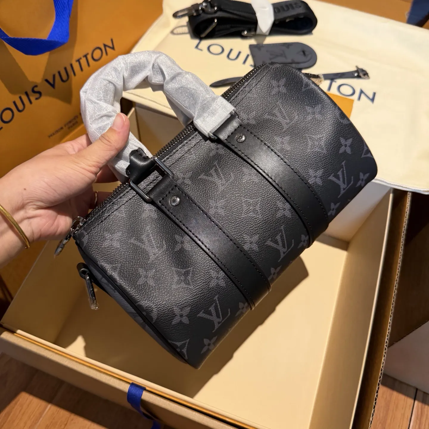 Fashion Item Travel