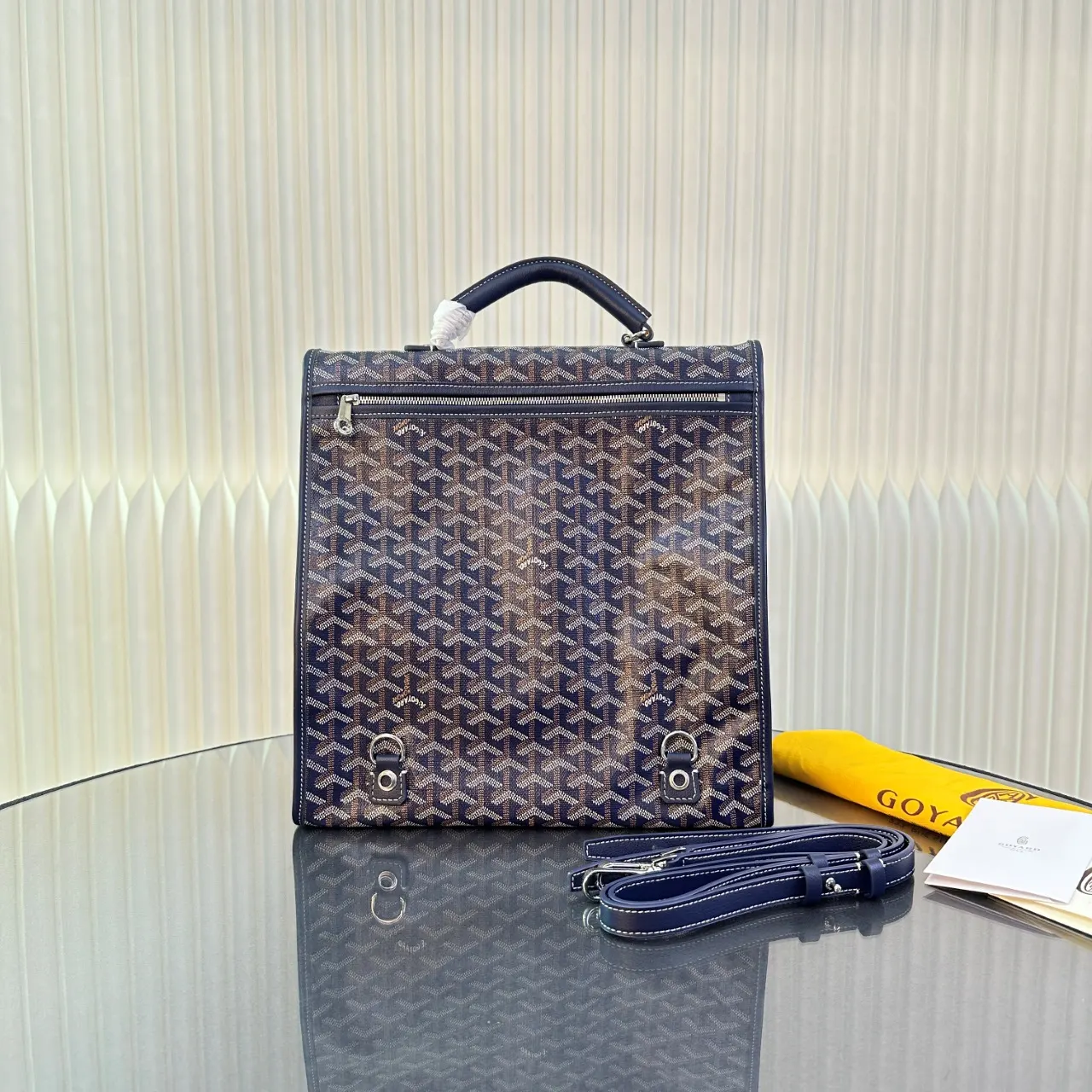 Goyard 外出旅行时请一定记得带上 Saint Léger 因 旅行袋 大容量旅行款