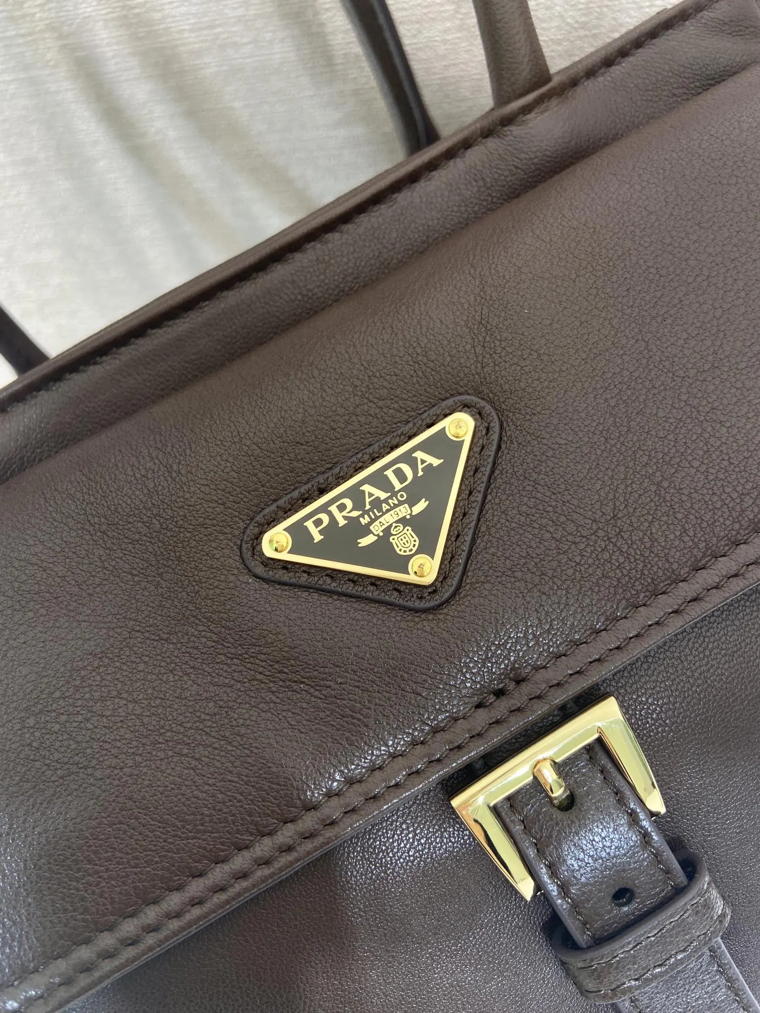 Prada 羊皮 手提包