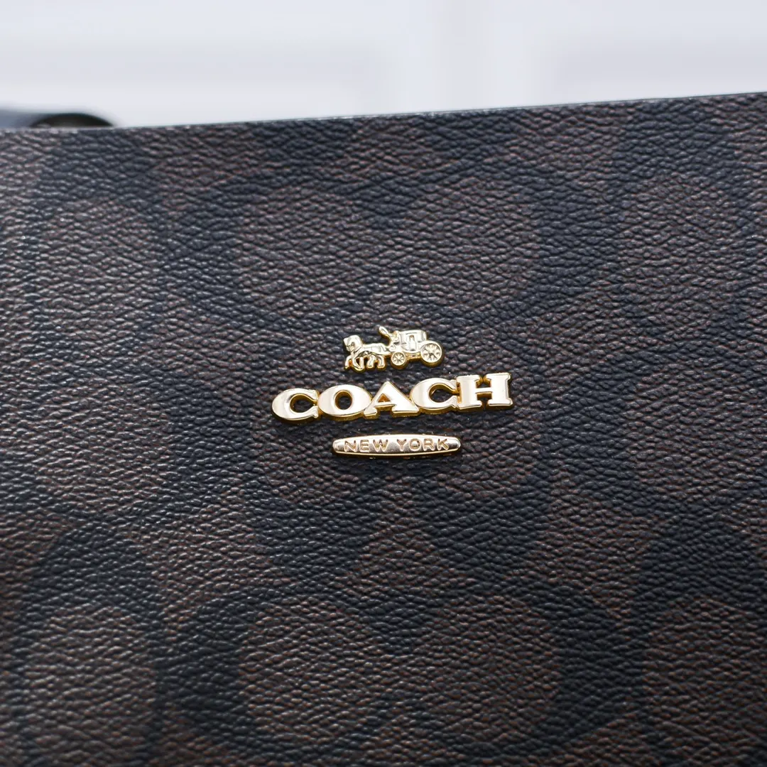 Coach 托特包 大容量托特款