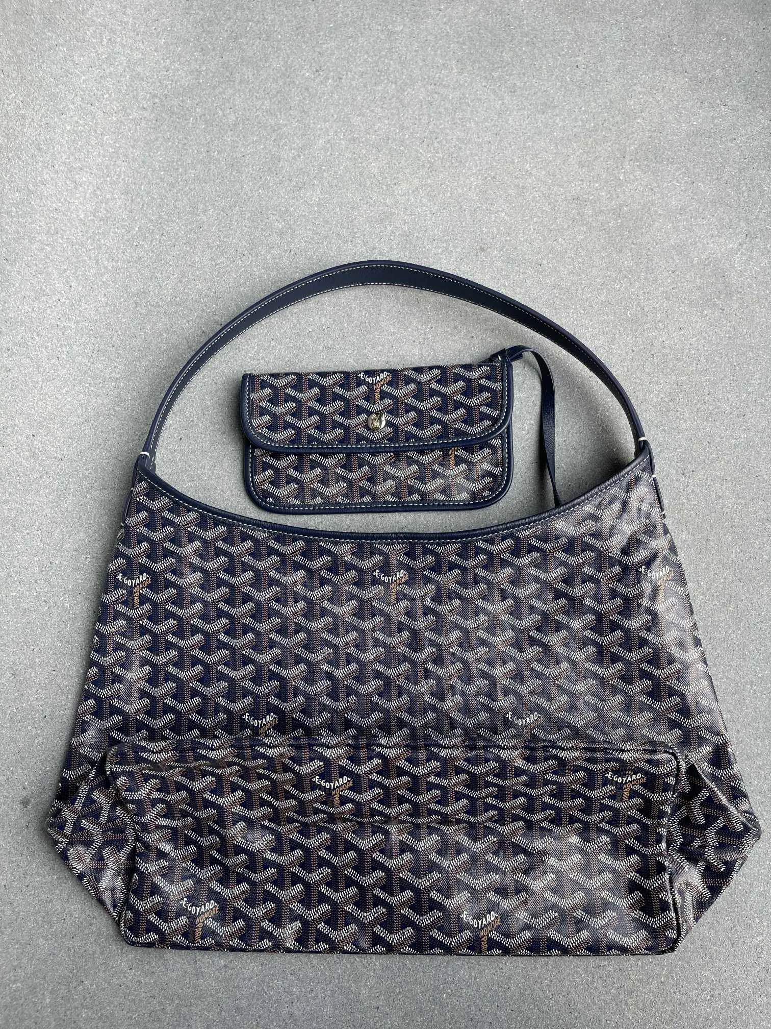 Goyard Black Brown Hobo Shoulder Bag Vintage Leather