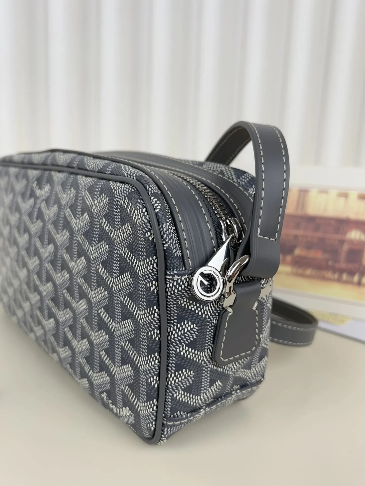 Goyard 戈雅 CapVert 相机包 ☼ 既高颜值又 斜背包 輕便斜挎款