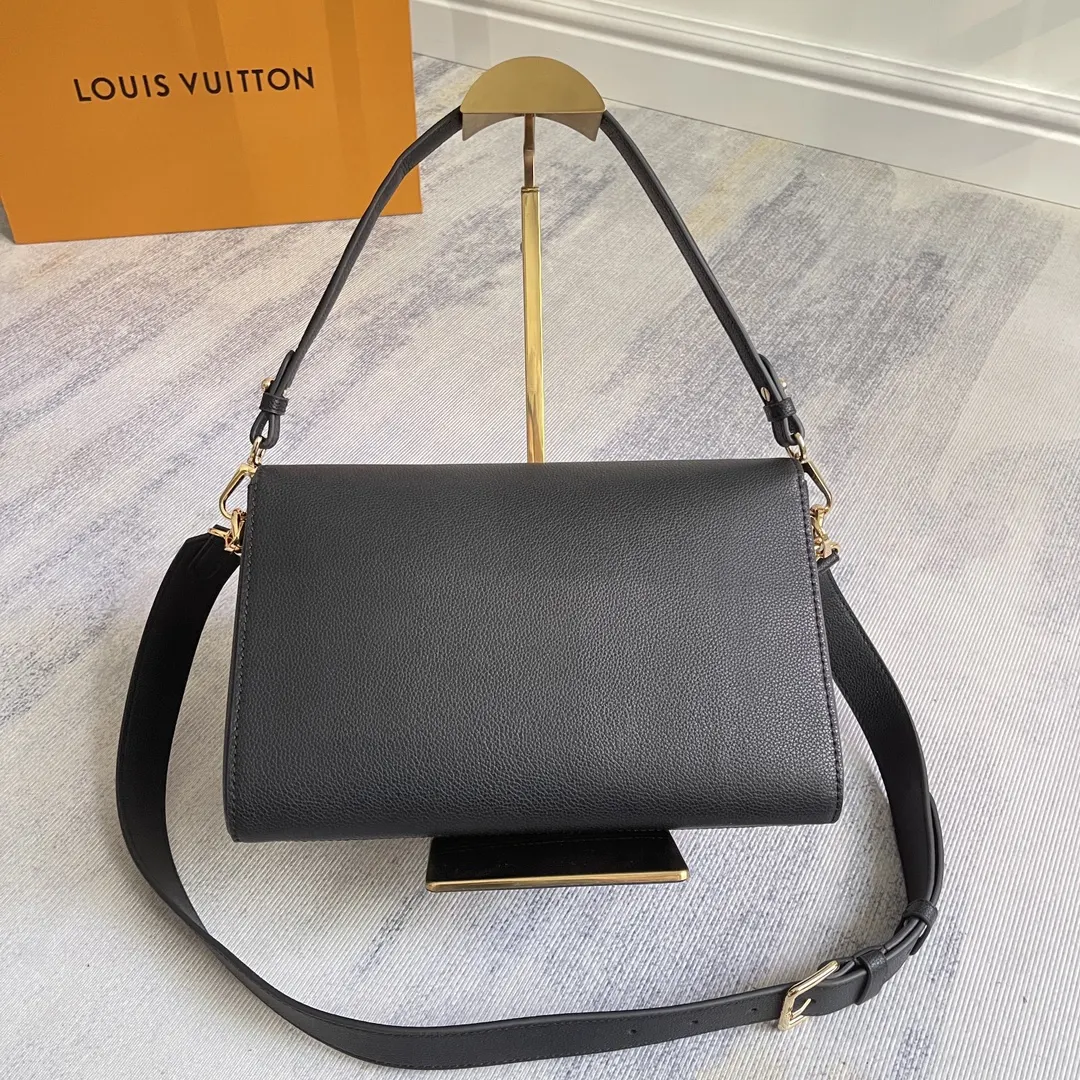LV 黑色 米白 牛皮 收纳包 旅行收纳款