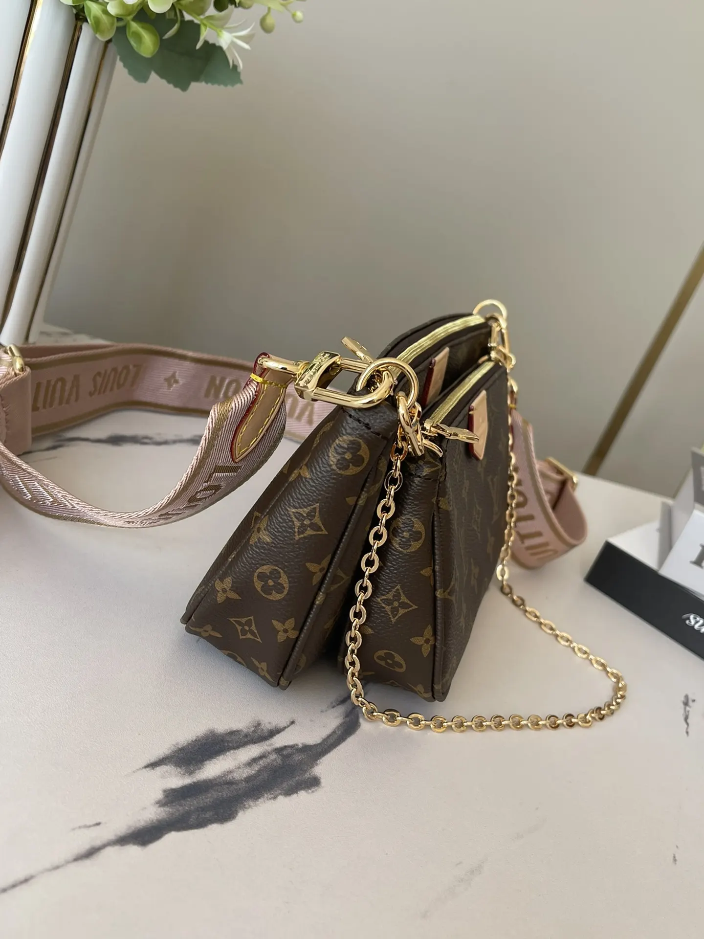 LV 粉色 綠色 帆布 鏈條包 精致鏈條款