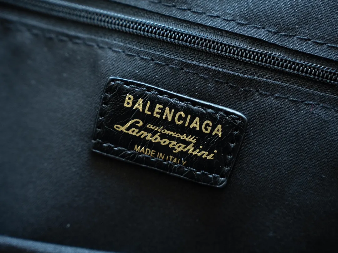 Balenciaga Leather Shoulder Bag