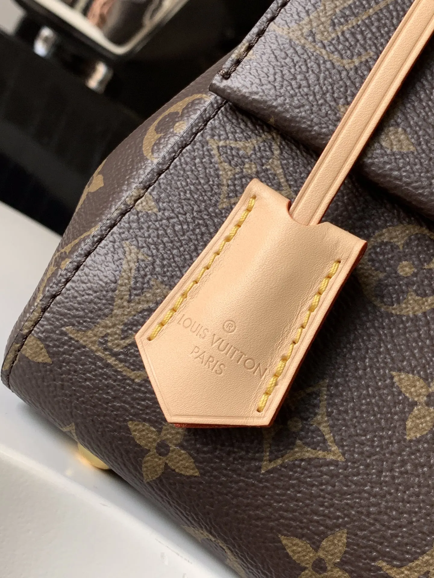 Louis Vuitton M46055 手提包