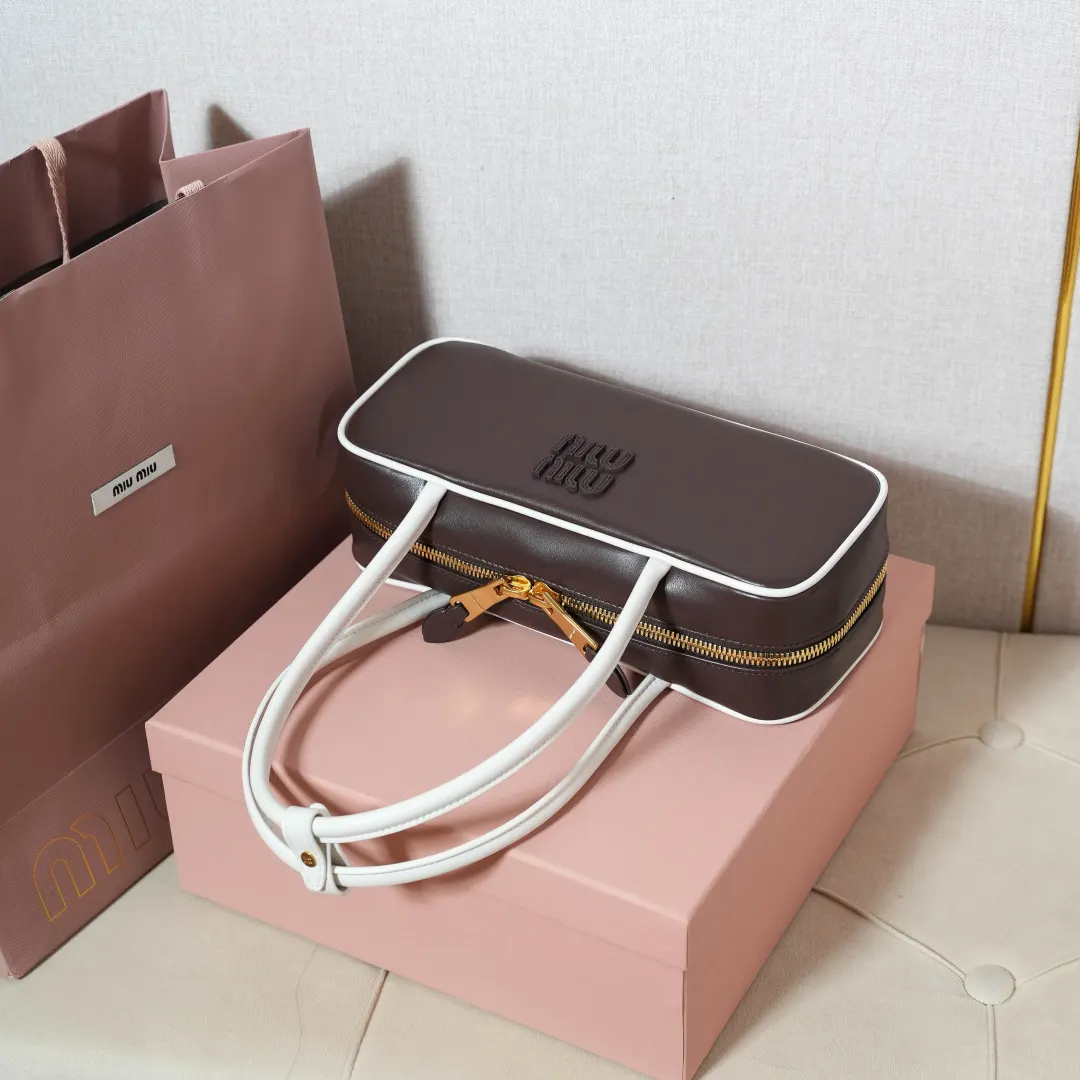 Miu 小牛皮 手提包 通勤手提款