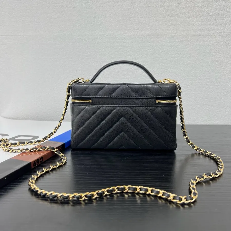 Style 05 Style Image 3 Style 05 Style Image 3