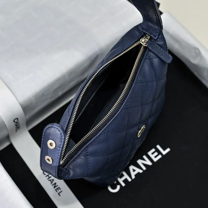 Chain Bag Leather