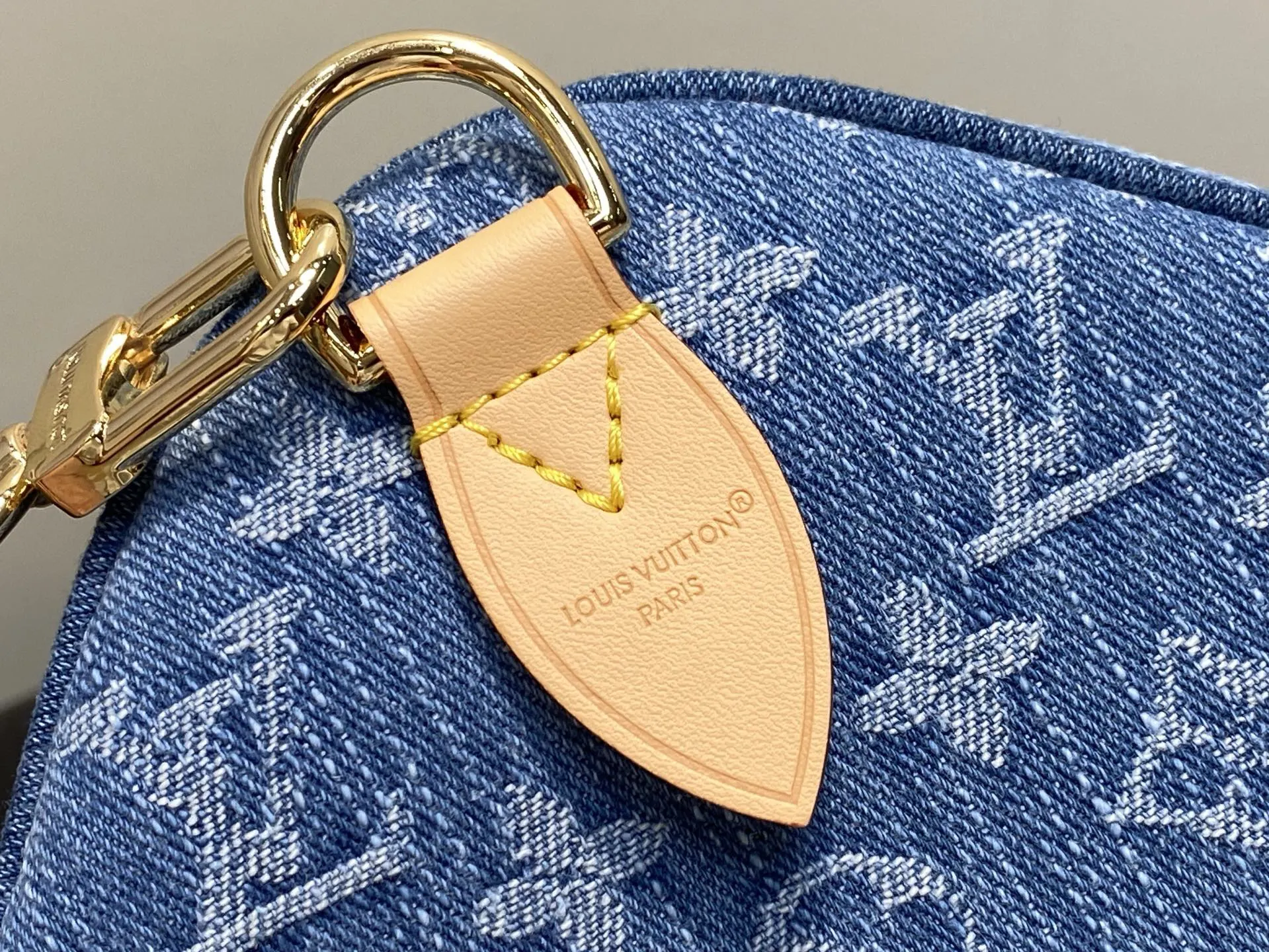 LV 藍色老花Speedy手袋 手提斜挎款(數字20) LV 藍色老花Speedy手袋 手提斜挎款(數字20)