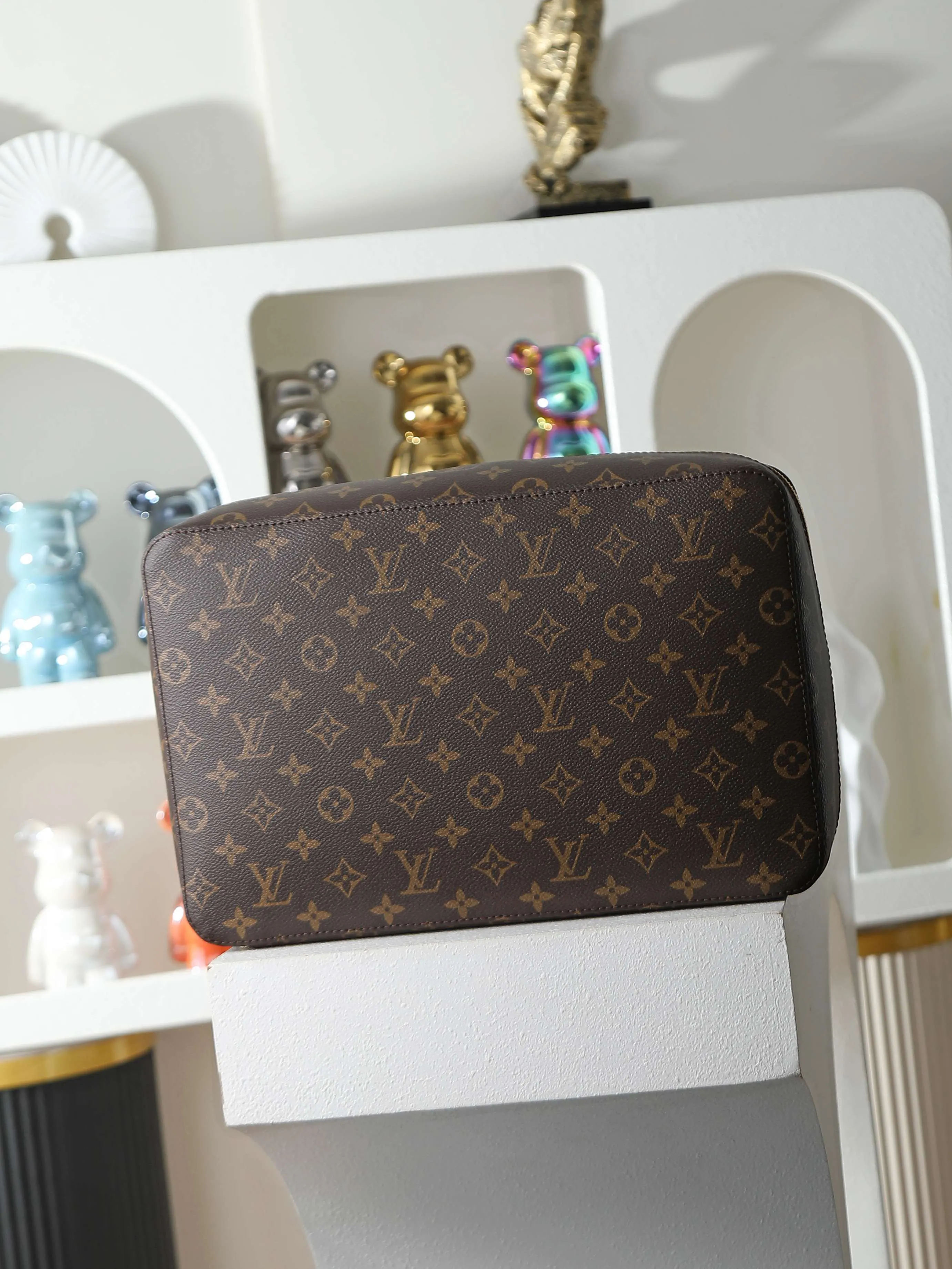 Louis Vuitton Monogram Suitcase Travel Lightweight Leather