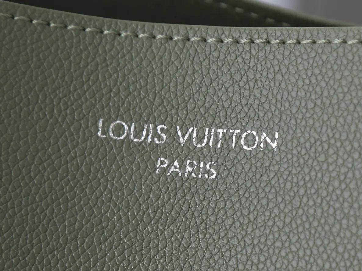 Louis Vuitton Hobo Shoulder Bag Vintage Leather Image 9 Louis Vuitton Hobo Shoulder Bag Vintage Leather Image 9