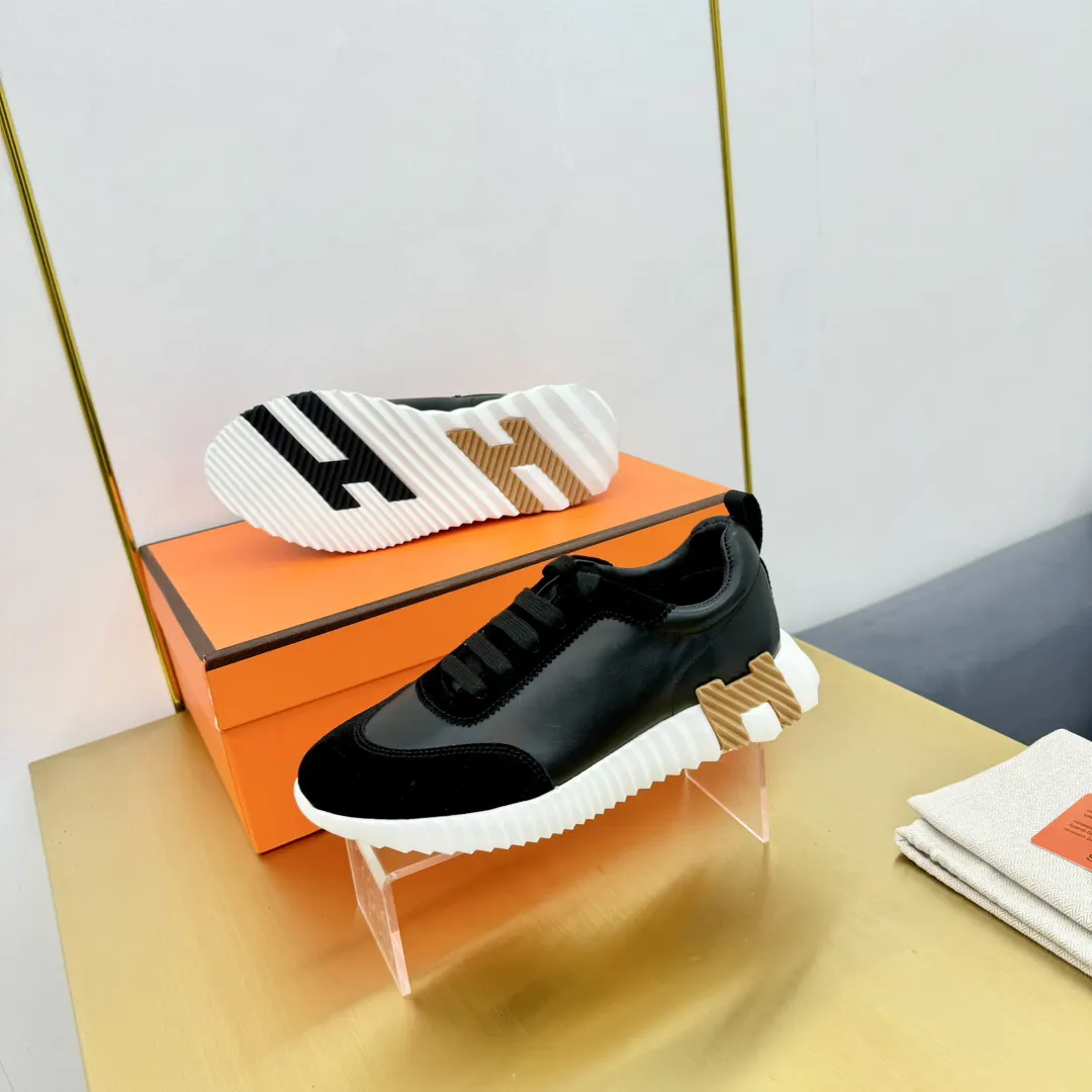 Hermès 官网同步更新 羊皮 运动鞋 舒适