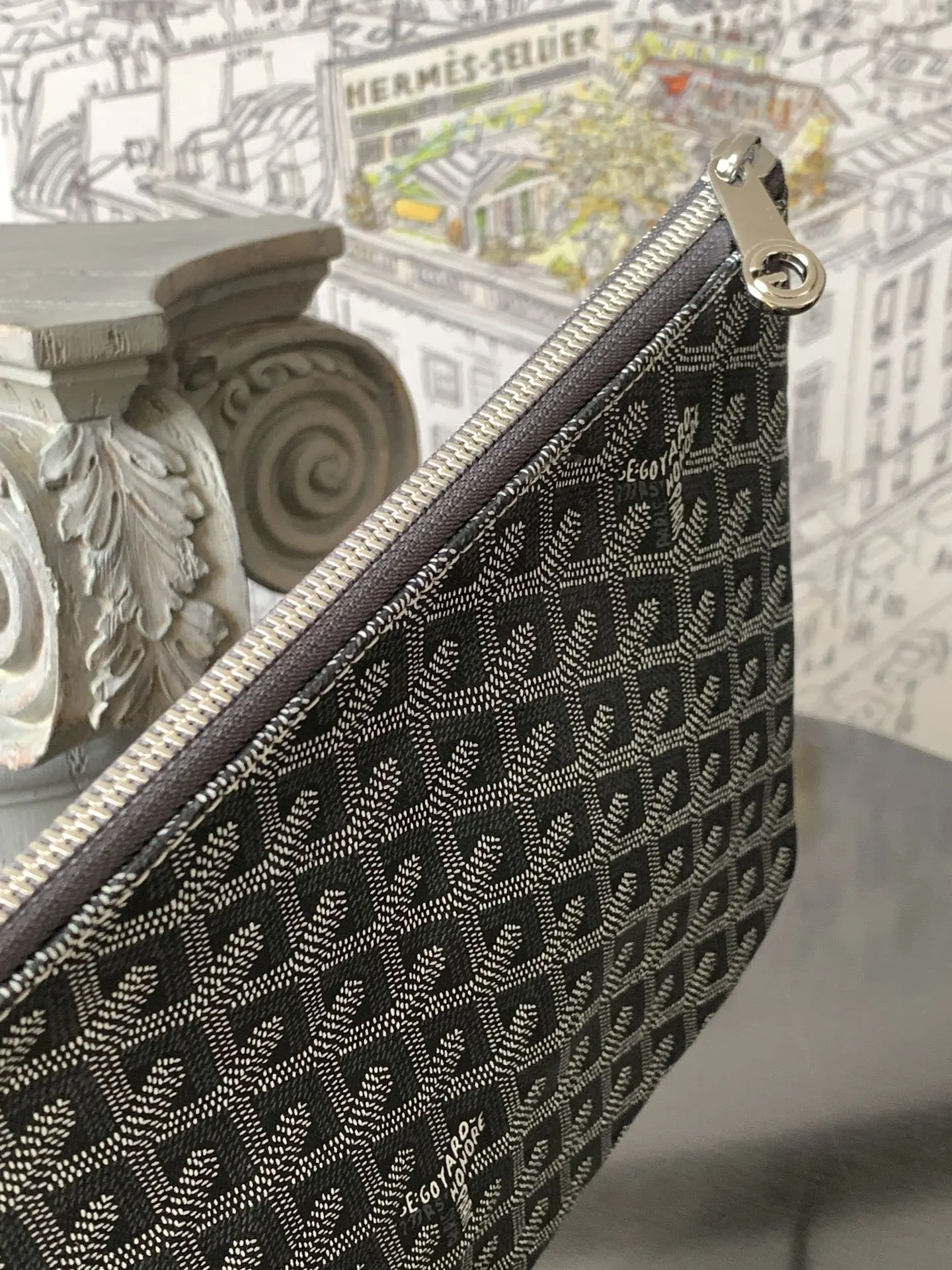 Goyard 灰色 鼎鼎戈雅 手拿包 精致手拿款