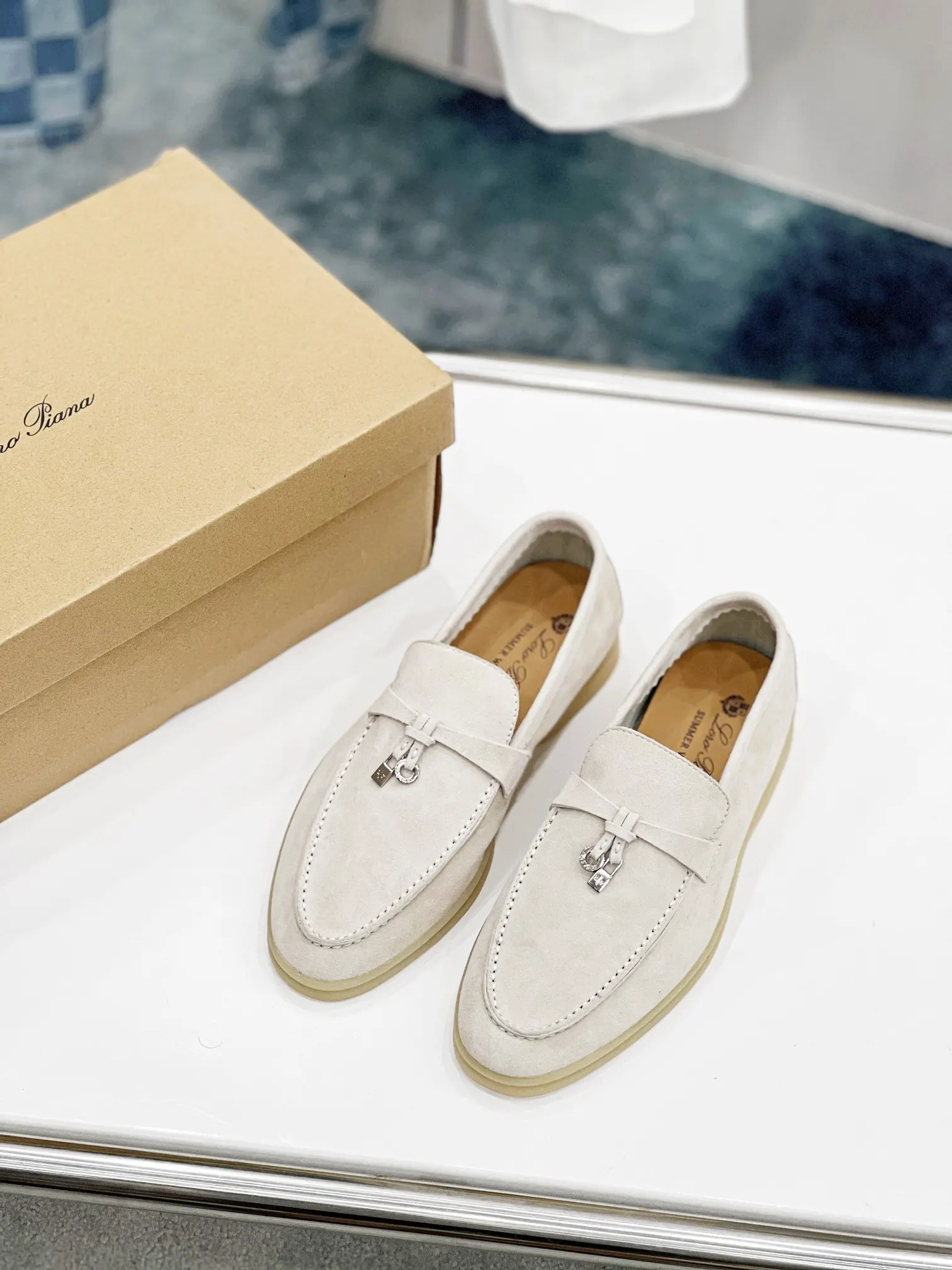 Hermès 运动鞋