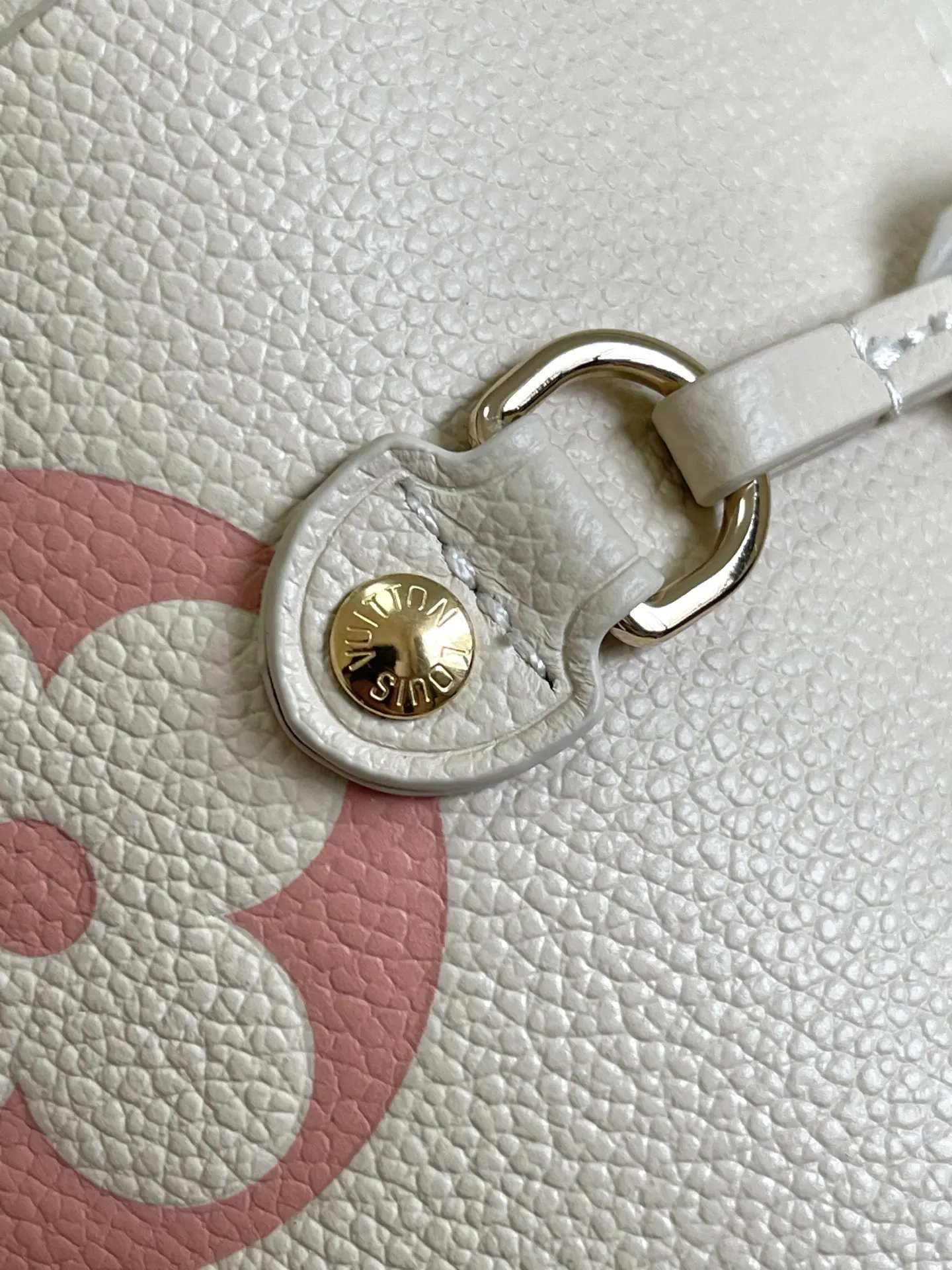 LV Neverfull Mo手拿包 精致手拿款