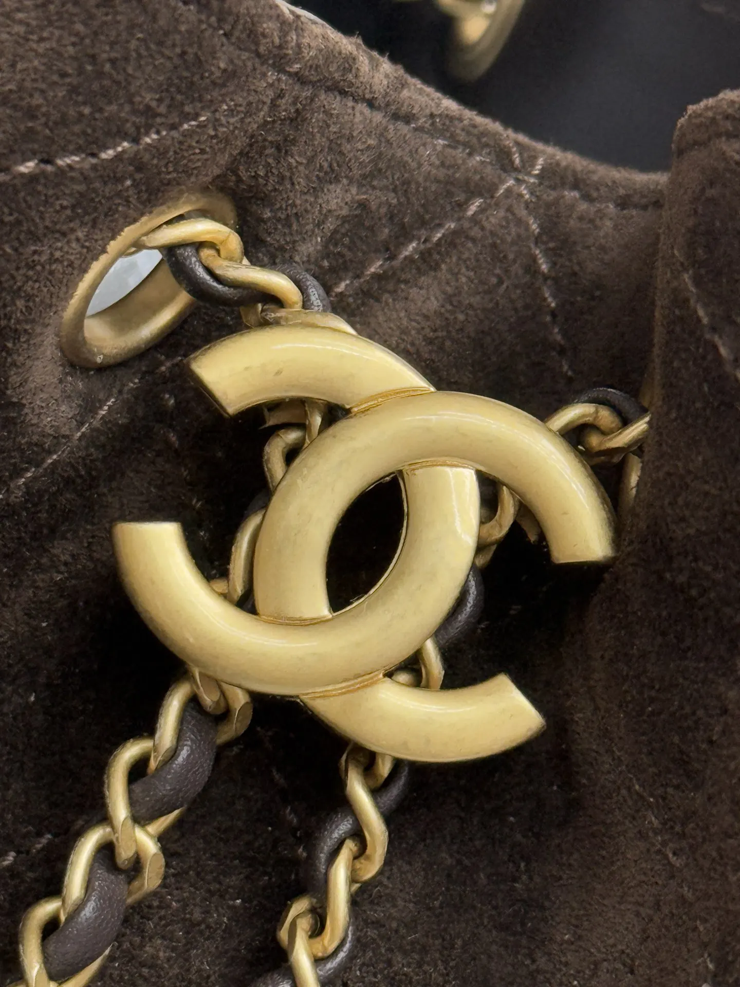 Chanel 牛皮Hobo腋下包 單肩背(數字4) Chanel 牛皮Hobo腋下包 單肩背(數字4)