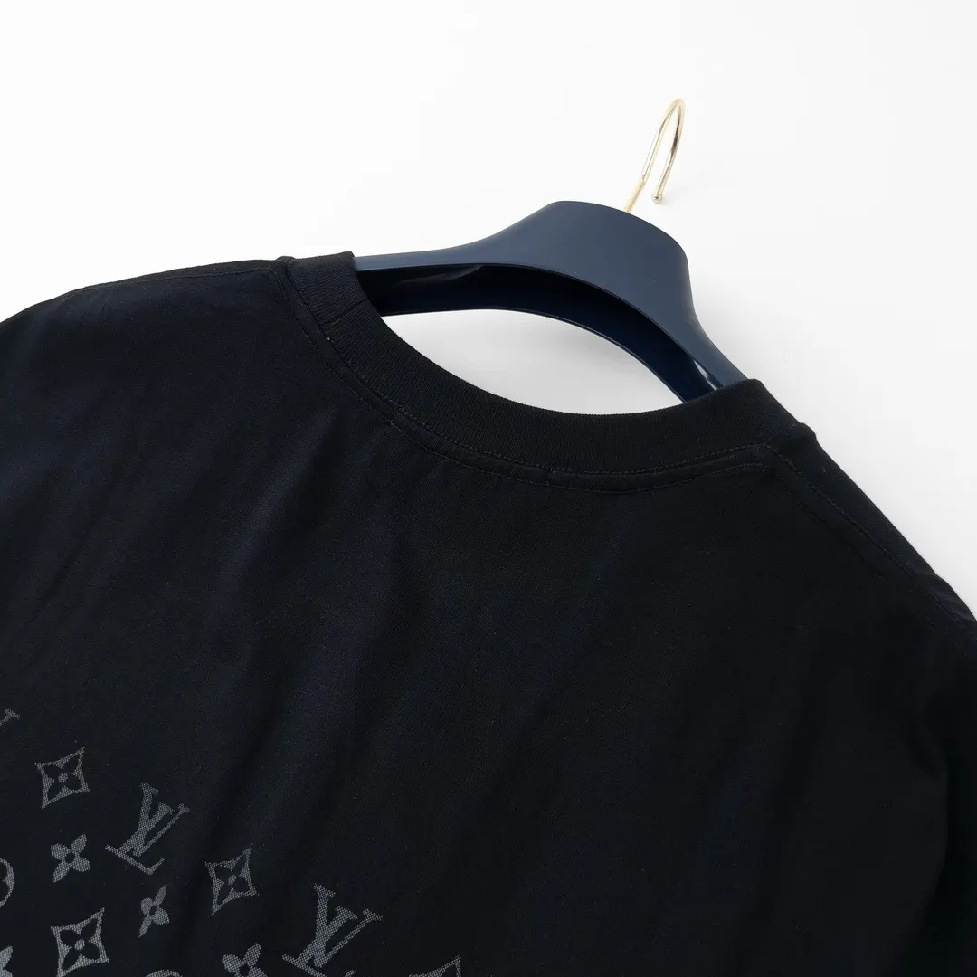 LV 黑色 老花 Logo 短袖T恤 休闲百搭款