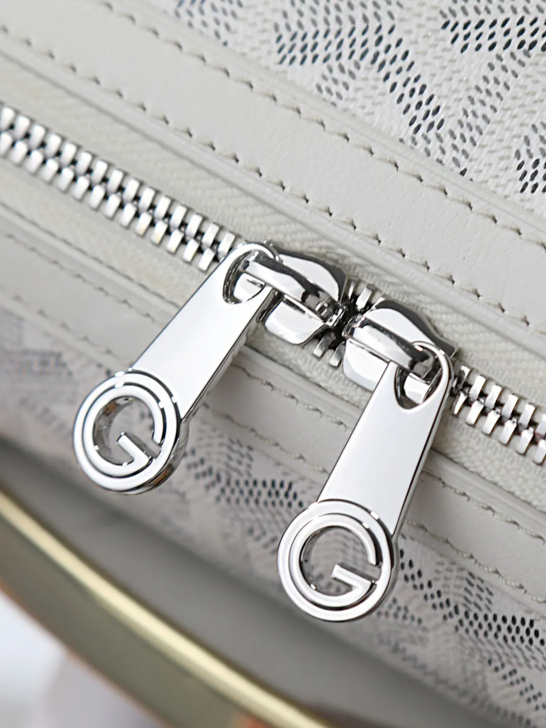 Goyard 皮革 雙肩包 实用雙肩款(數字9) Goyard 皮革 雙肩包 实用雙肩款(數字9)