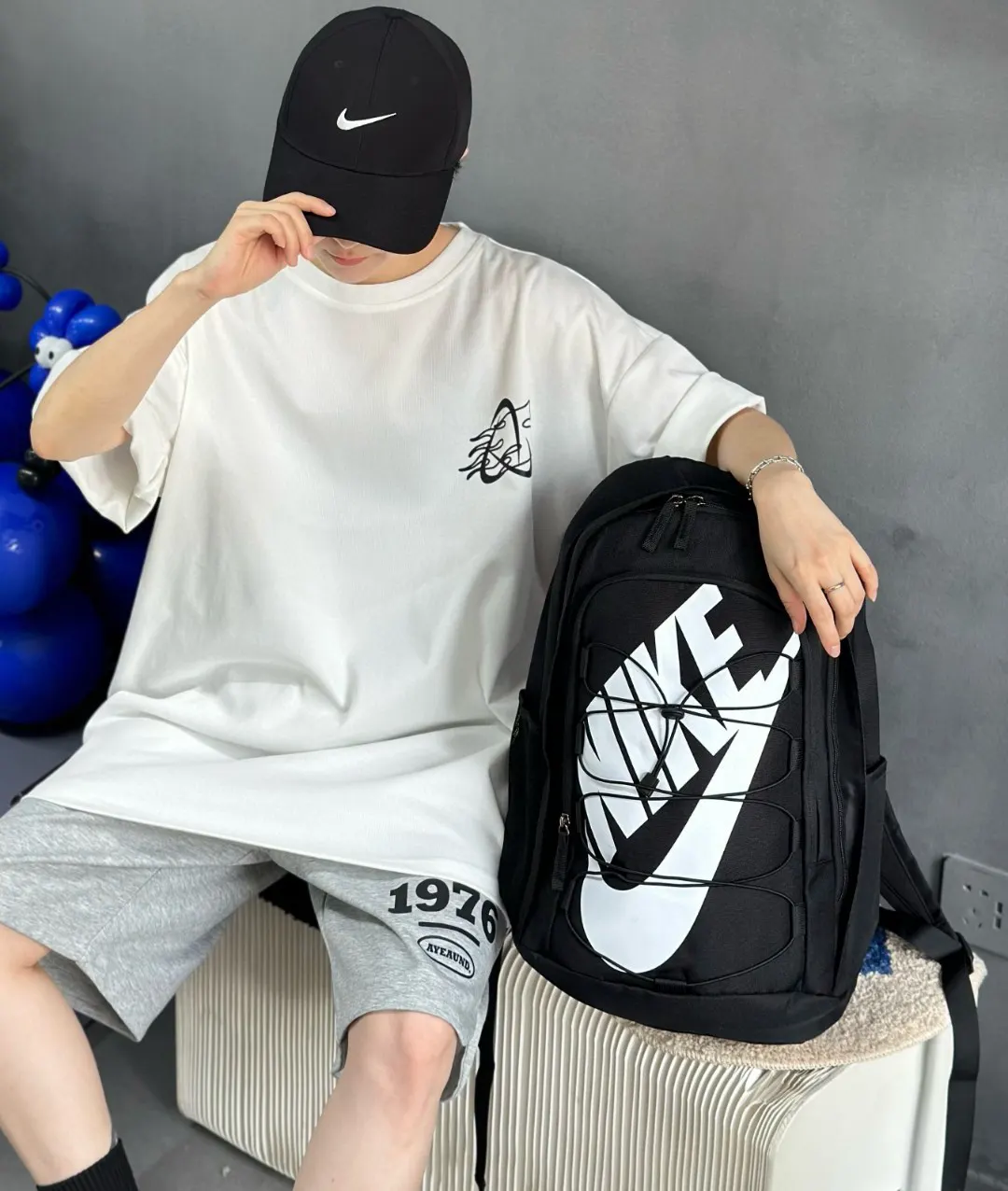 粉色 Nike耐克抽绳系列單肩包学生书包 日常單肩背款