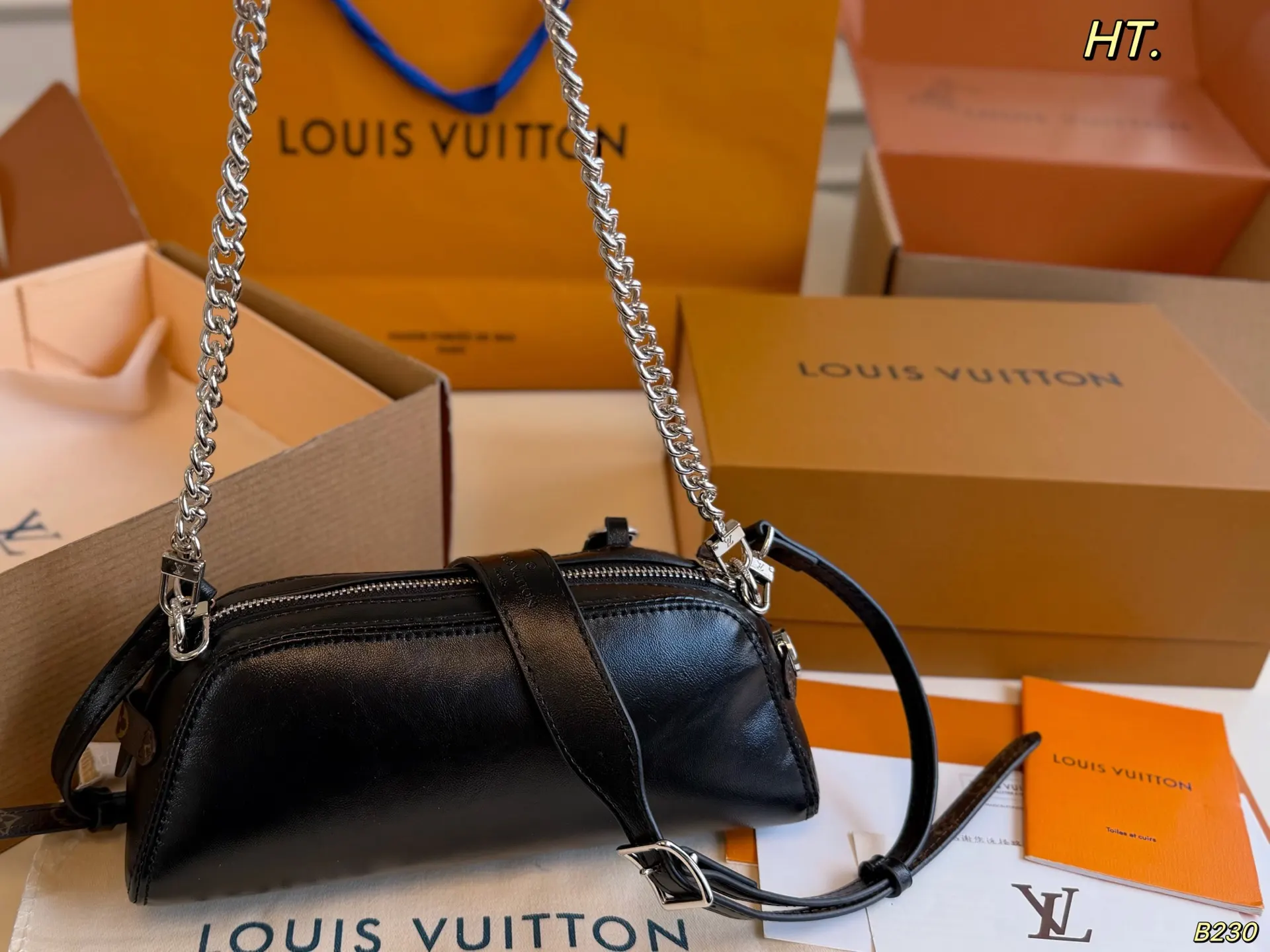 LV 银色 × Pochette 链条包 精致链条款