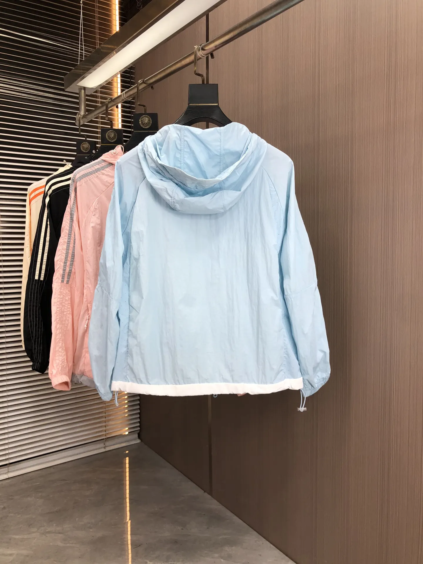 Balenciaga 3XL 衛衣 浅藍色