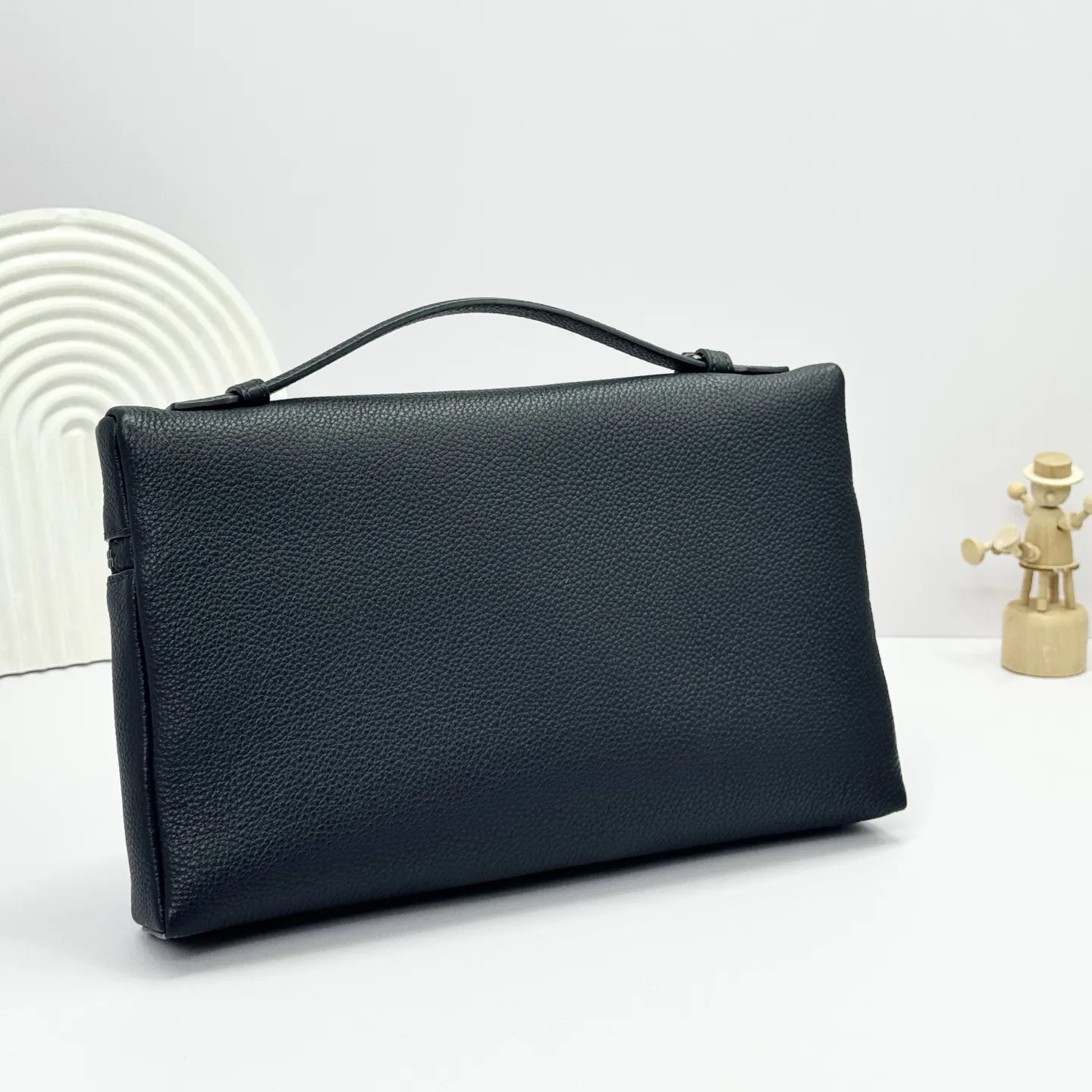 牛皮 Loro piana 诺悠翩雅 Extra 手拿包 精致手拿款