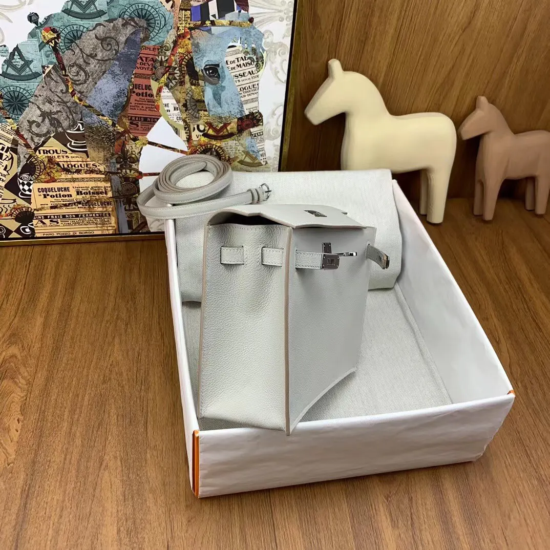 Hermès Kelly Danse Evercolor牛皮 斜挎包 22cm