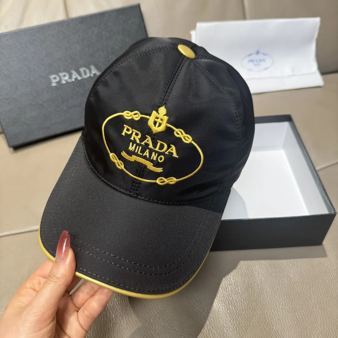 Prada 牛皮 棒球帽 日常休闲款 款7
