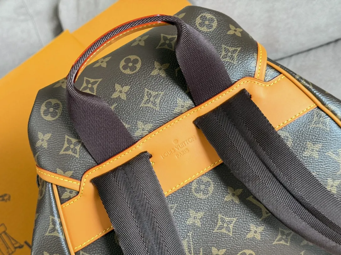 Fashion Item Travel Canvas