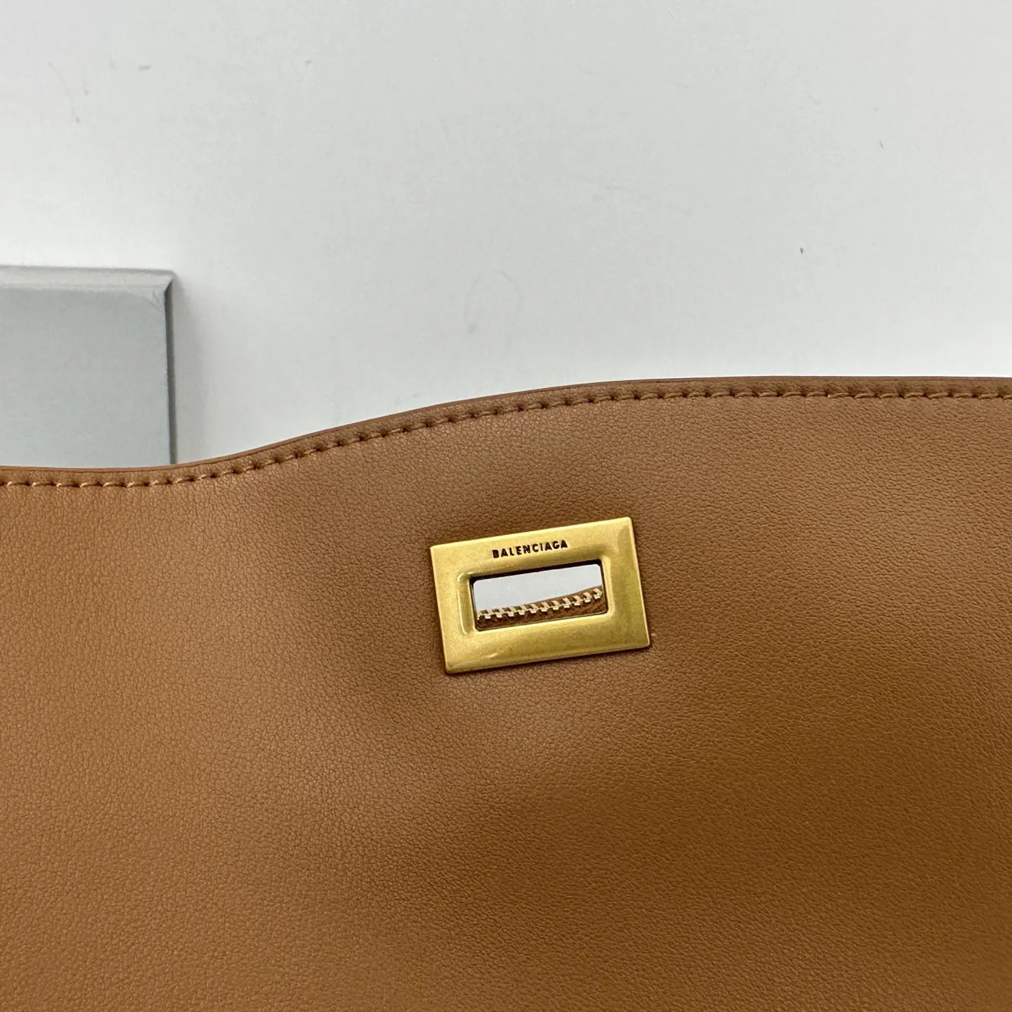 Balenciaga Rodeo 牛皮 腋下包 簡約腋下(數字9) Balenciaga Rodeo 牛皮 腋下包 簡約腋下(數字9)