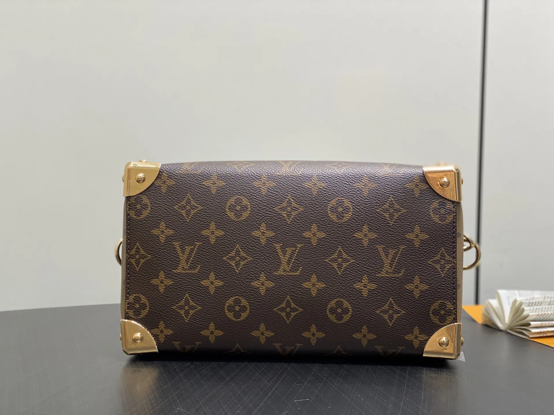 LV Speedy 老花 牛皮 斜挎包 轻便斜挎款