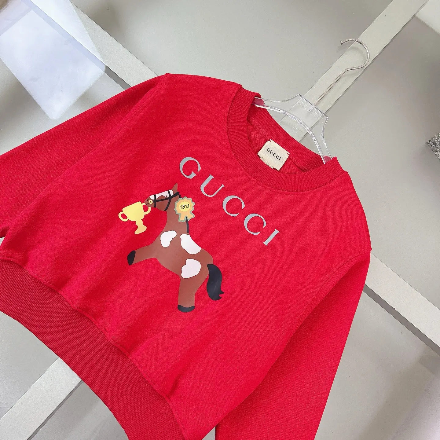 Gucci Logo Print Crew Neck Sweatshirt Image 3 Gucci Logo Print Crew Neck Sweatshirt Image 3