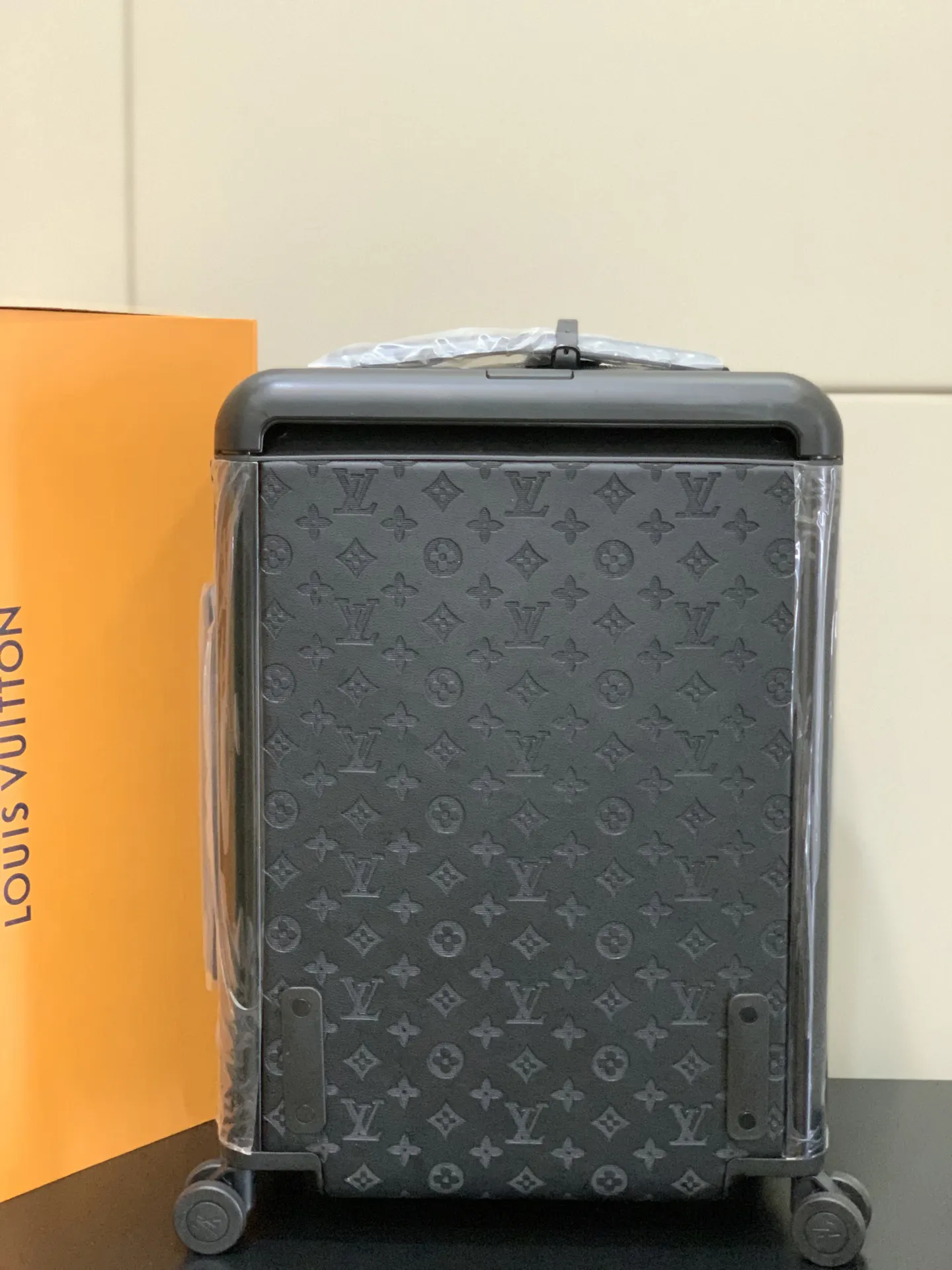 LV Horizon 灰色压纹旅行箱 简约出行款｜ORBUYBAG 岚奢包高端时尚精品