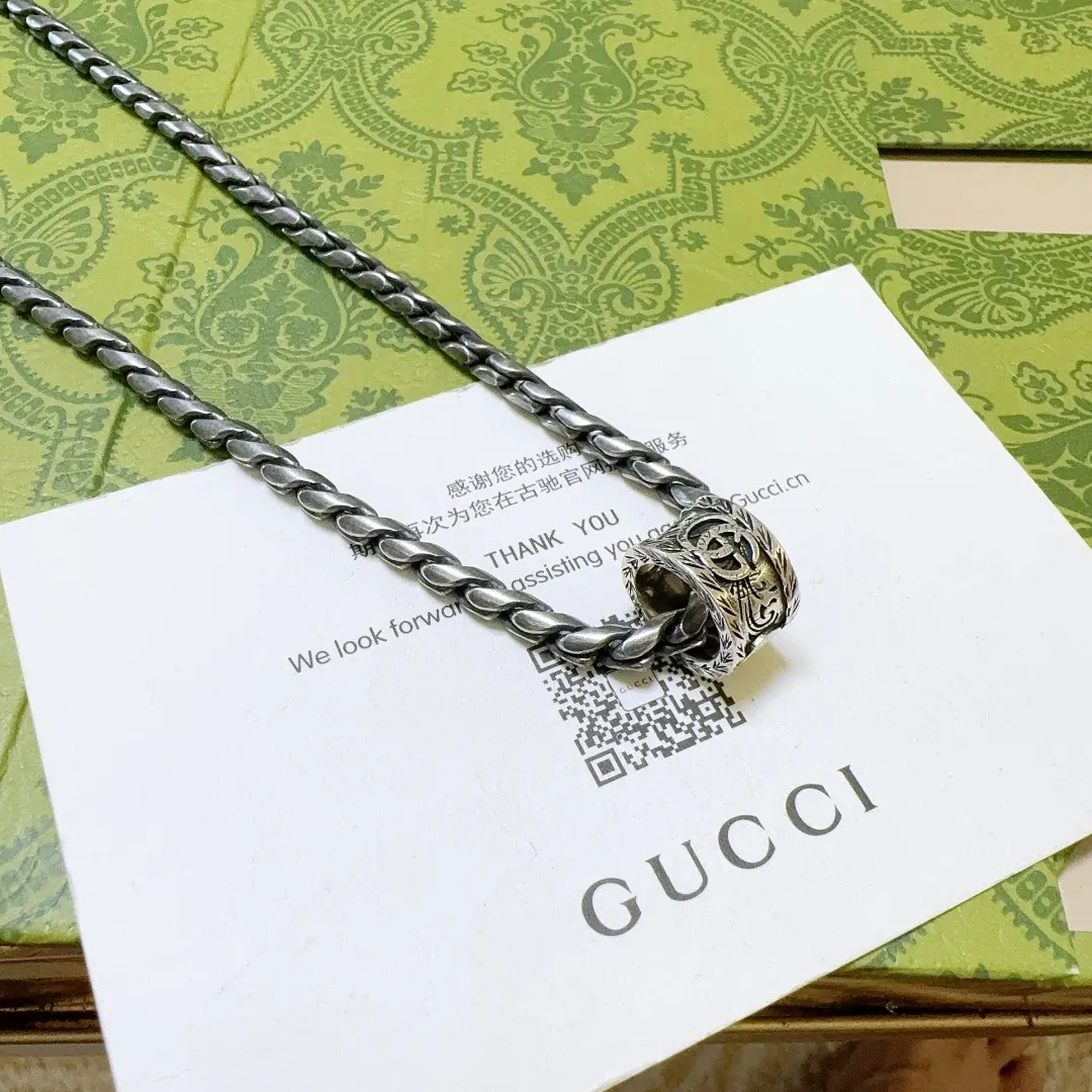Gucci 链条包 单肩斜挎