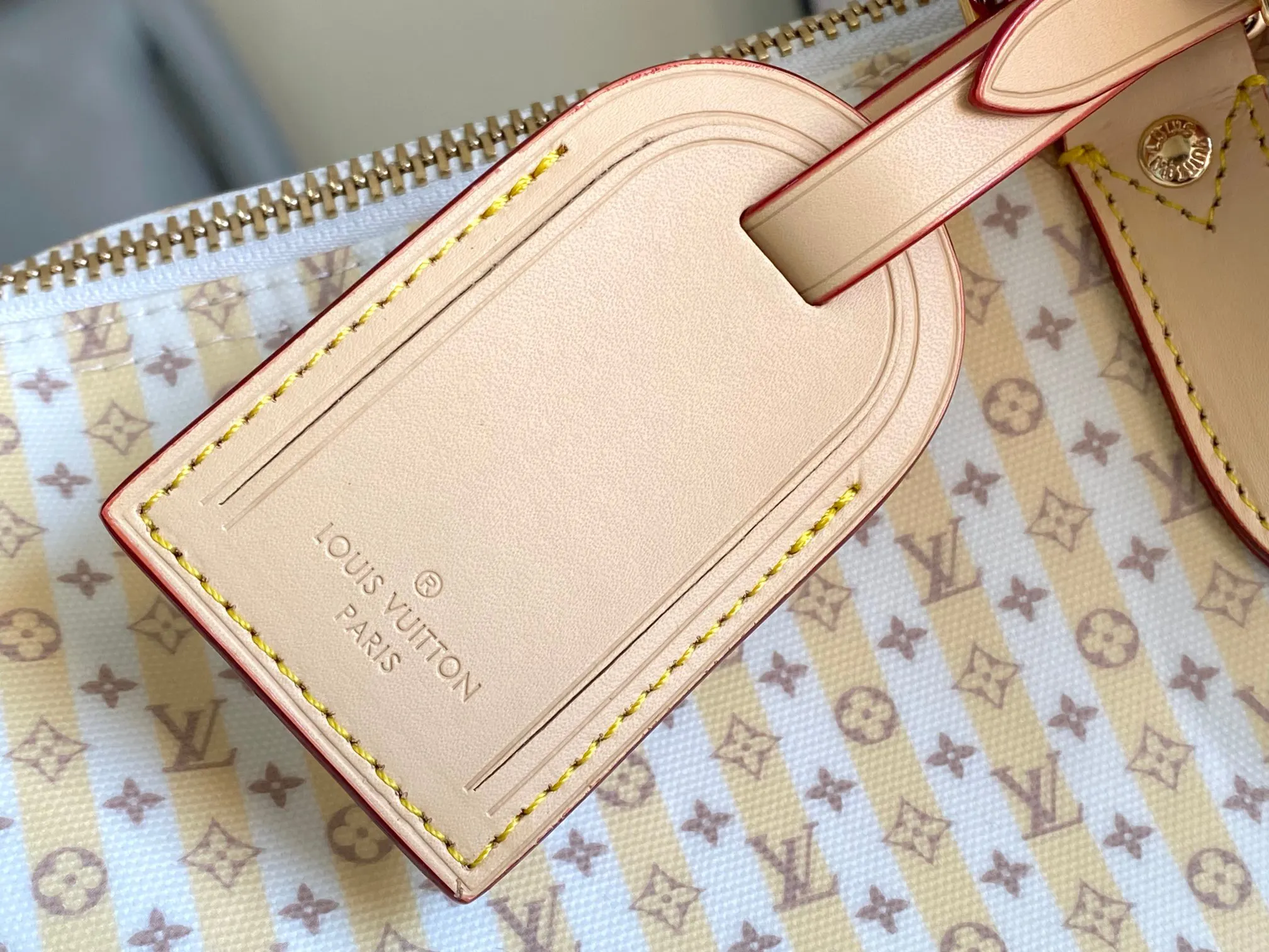 Louis Vuitton Gold Top Handle Bag Commuter Leather