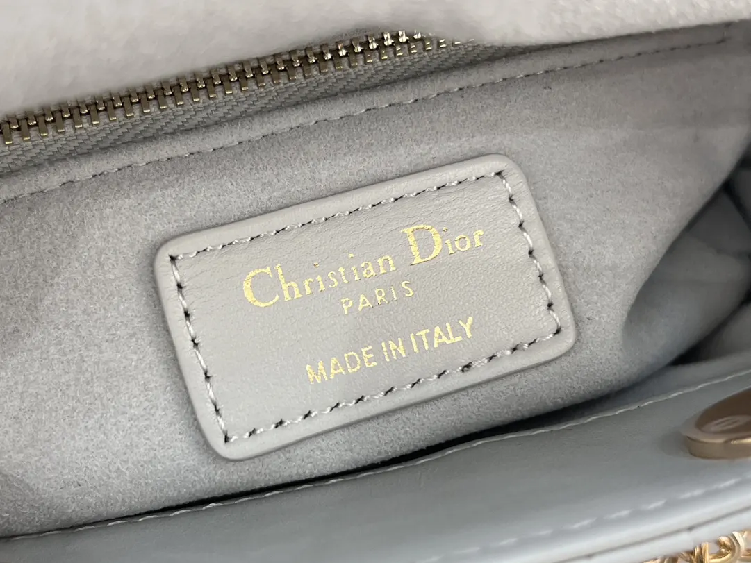 Dior Lady Dior 银灰色羊皮手提斜挎包 小号款 经典款