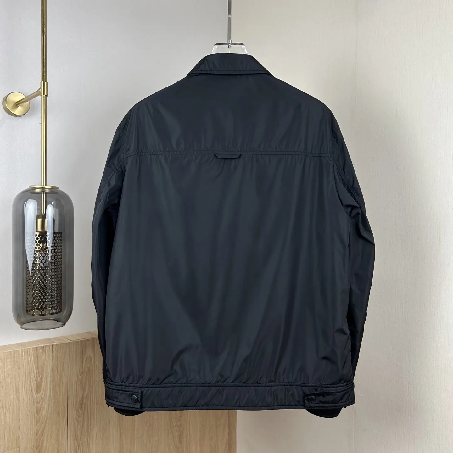 PRADA Re-Nylon尼龙 三角标 衬衫 休闲百搭款