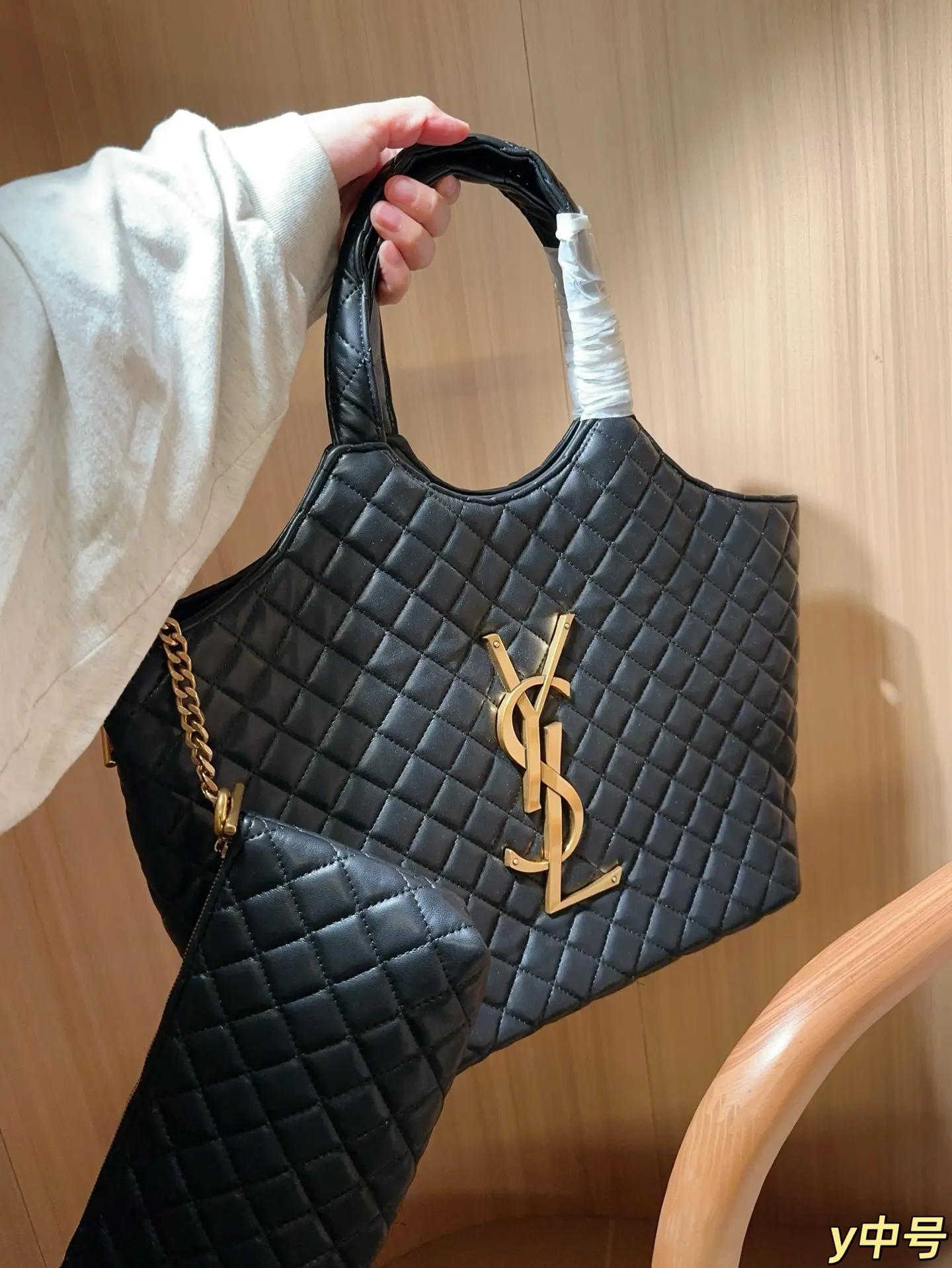 YSL 中号 无盒 Gaby绗缝纹路购物袋 lc 托特包 大容量托特款