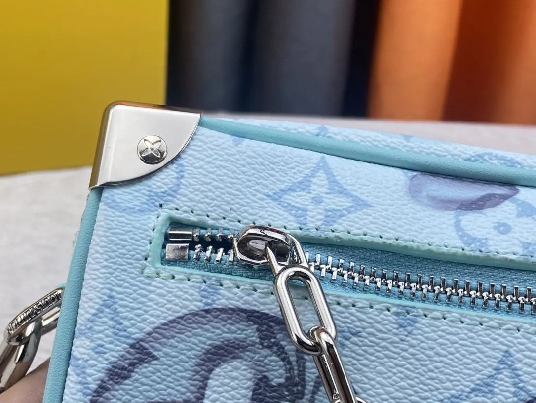 Louis Vuitton Chain Bag Canvas
