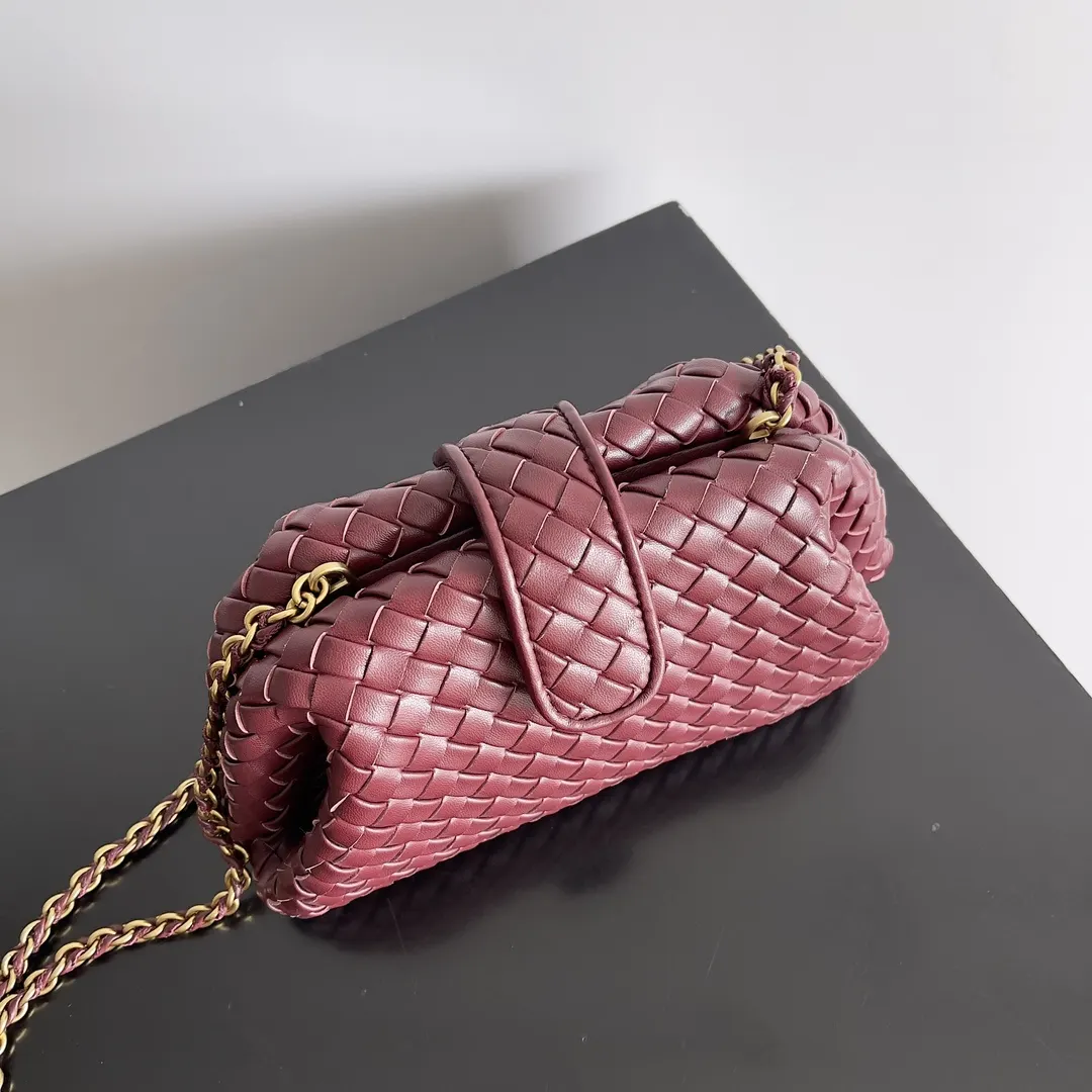 Bottega Veneta 手拿包 精致手拿款