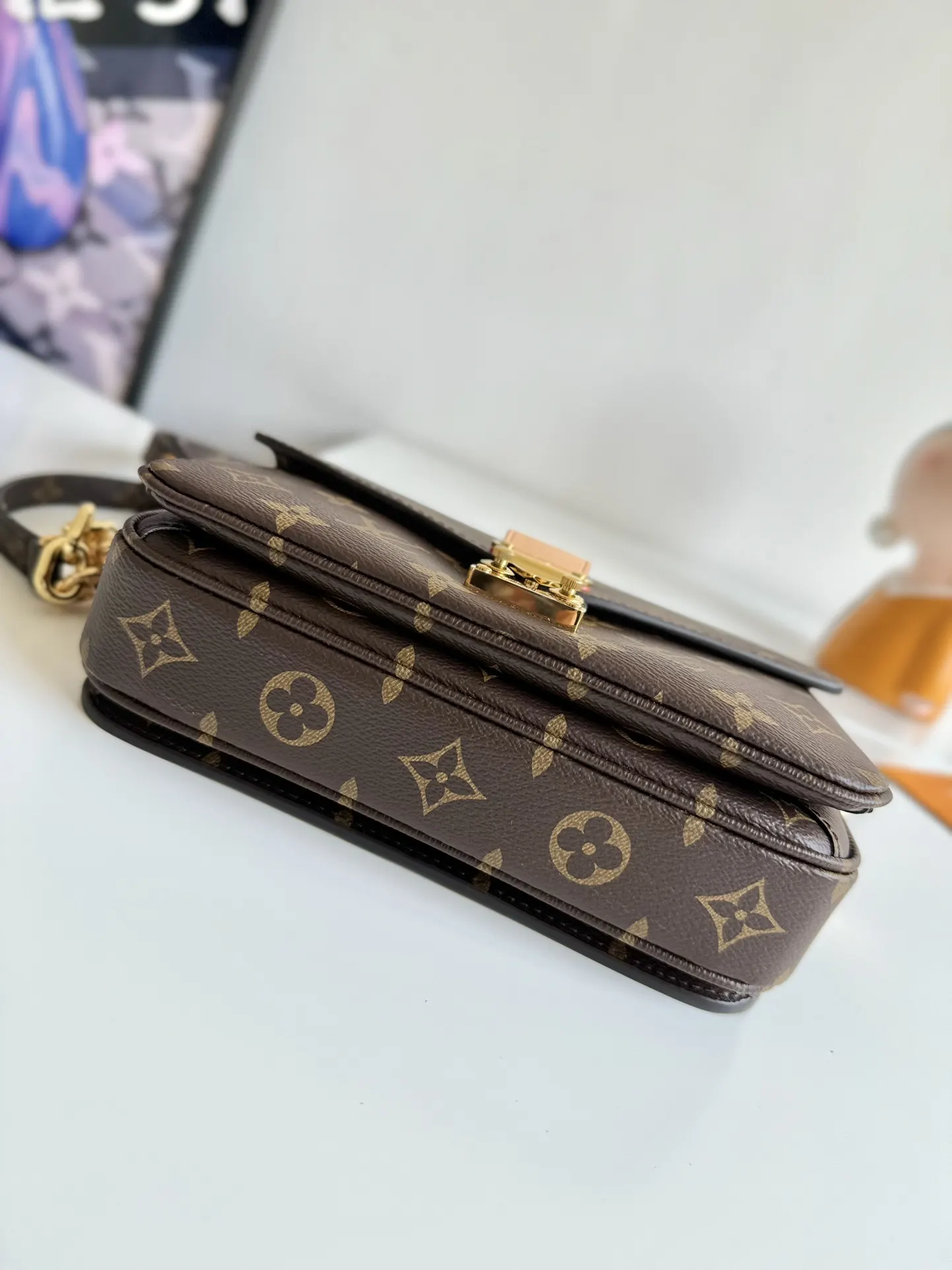 Chain Bag Leather