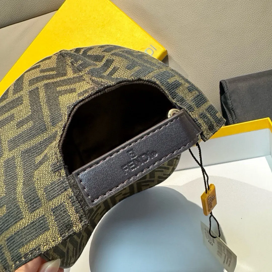 Fendi 提花 牛皮 棒球帽 日常休闲款 款8