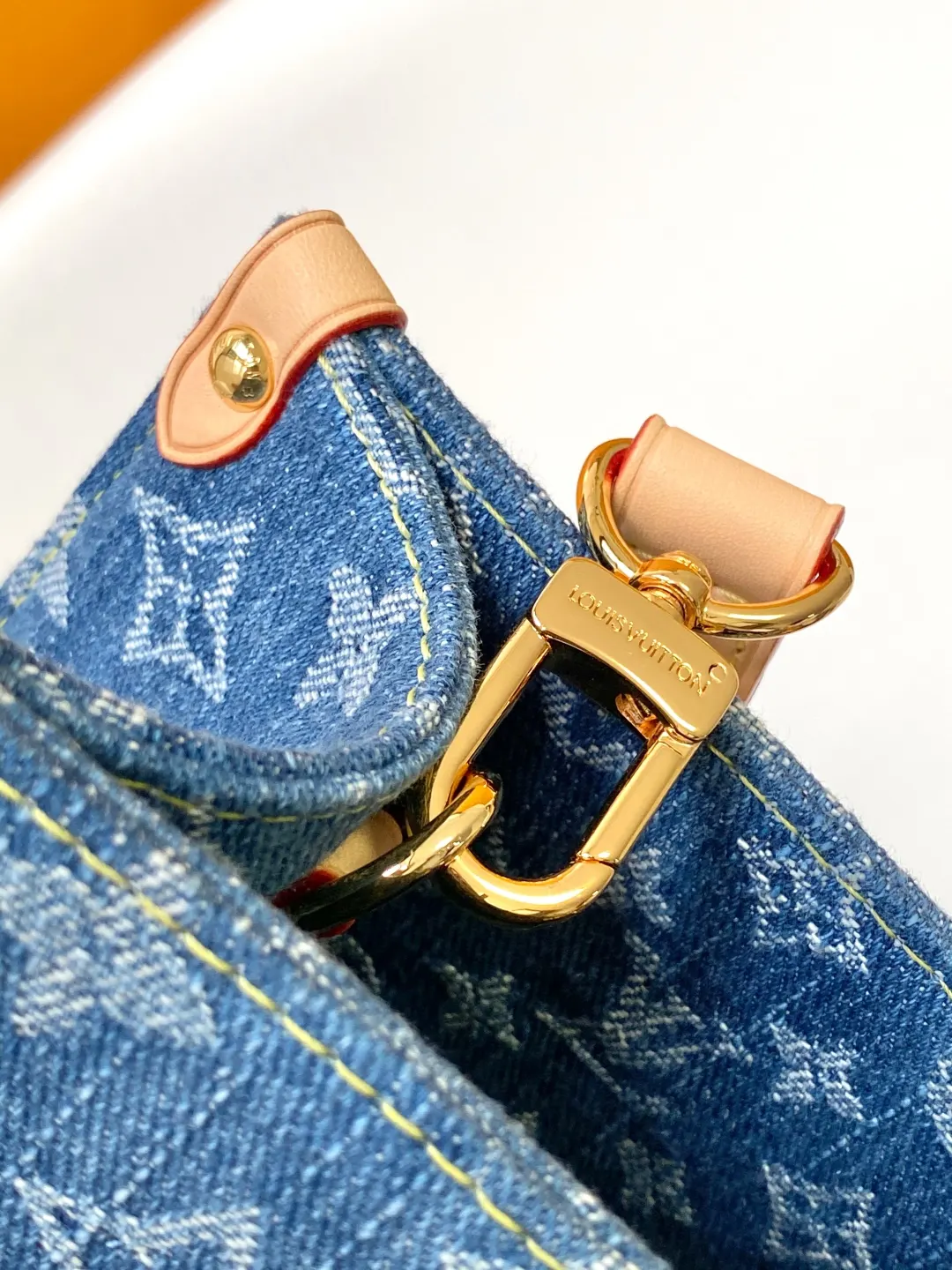 Organizer Pouch Travel Leather