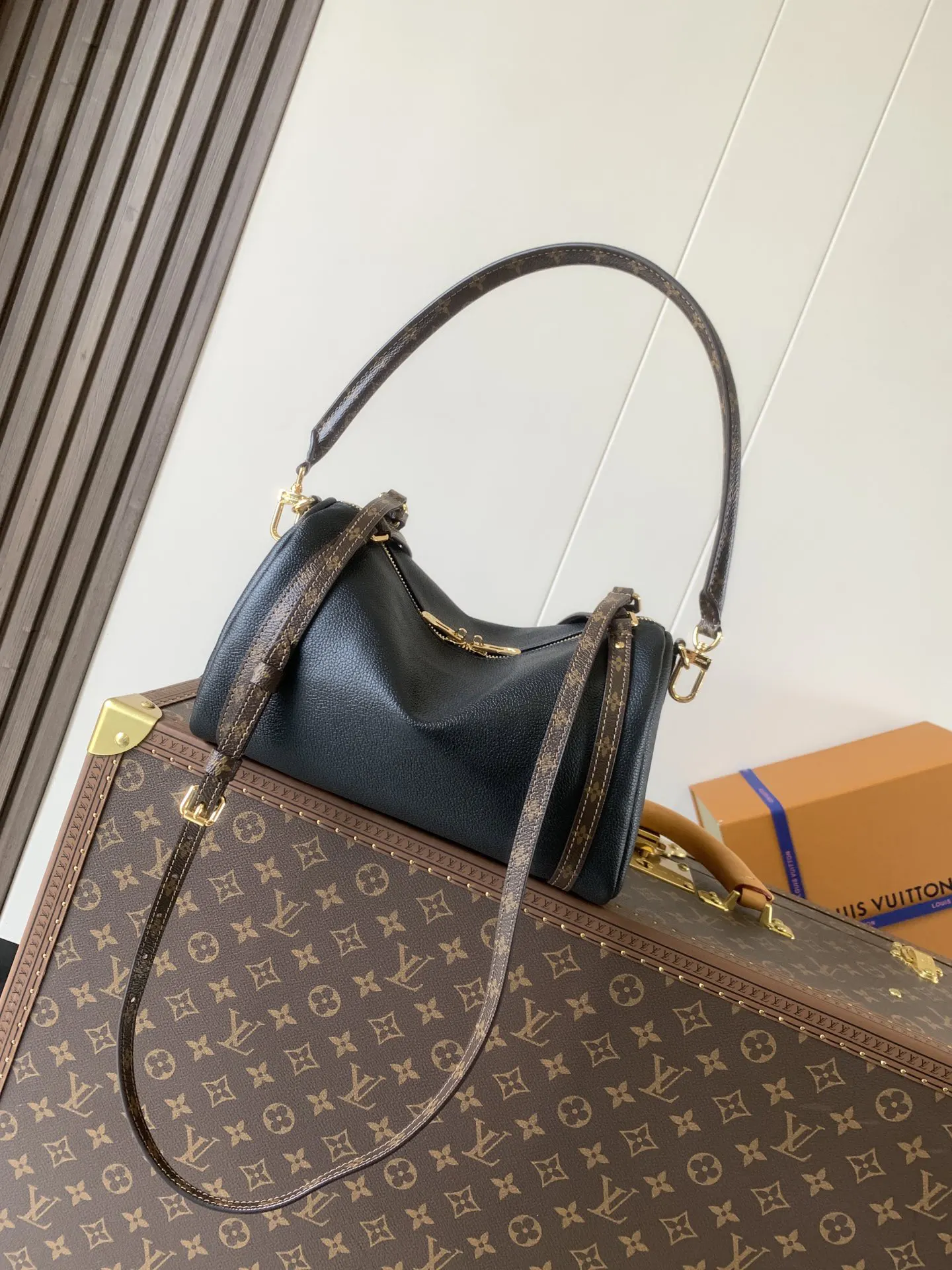 LV 黑色 棕色 牛皮 黑油蜡 白拼藍 旅行袋 大容量旅行款