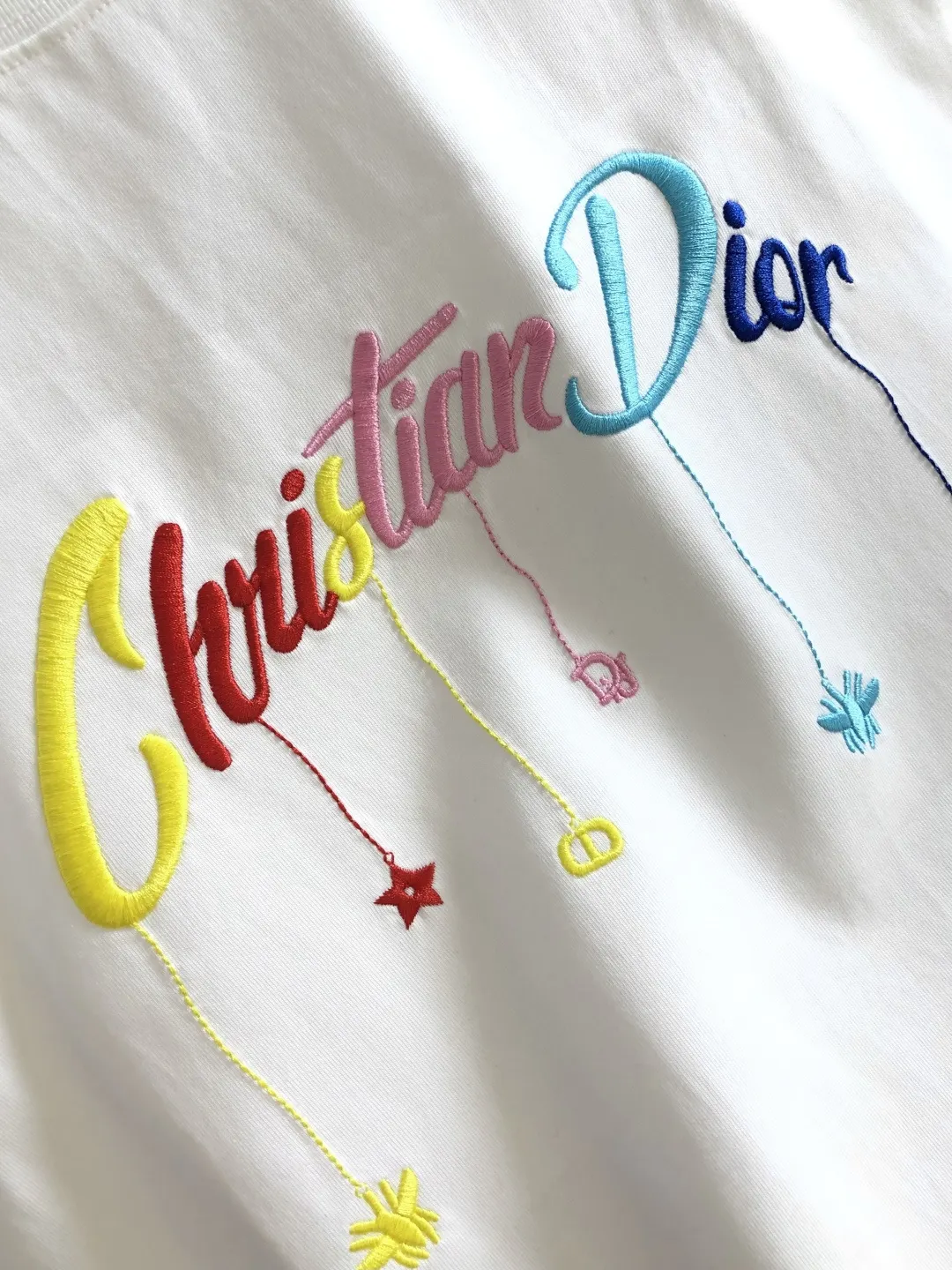 Dior 白色彩色刺绣短袖T恤 休闲百搭款