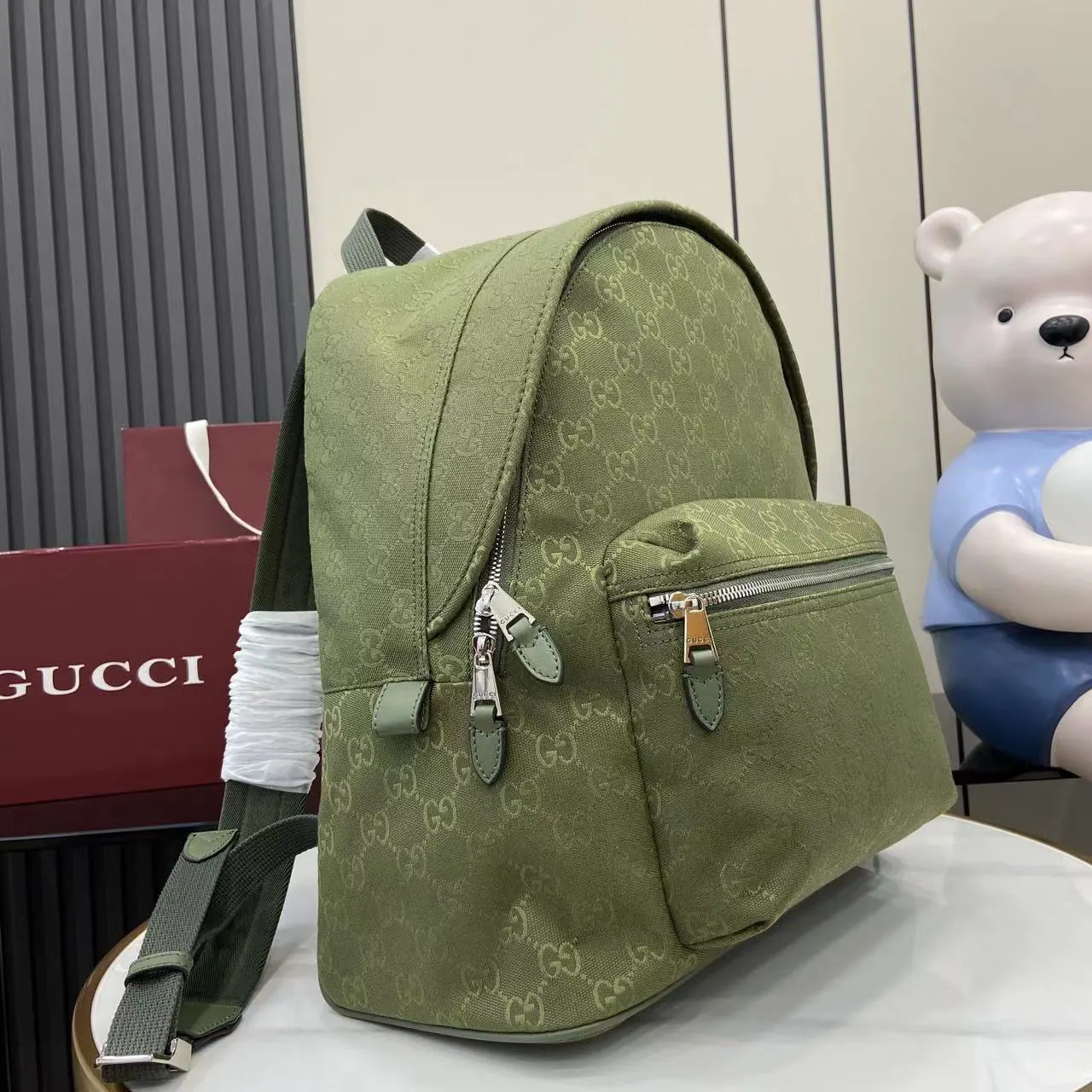 綠色 帆布 饰Gu ci标识中号 材质 防尘布袋 雙肩包 实用雙肩款